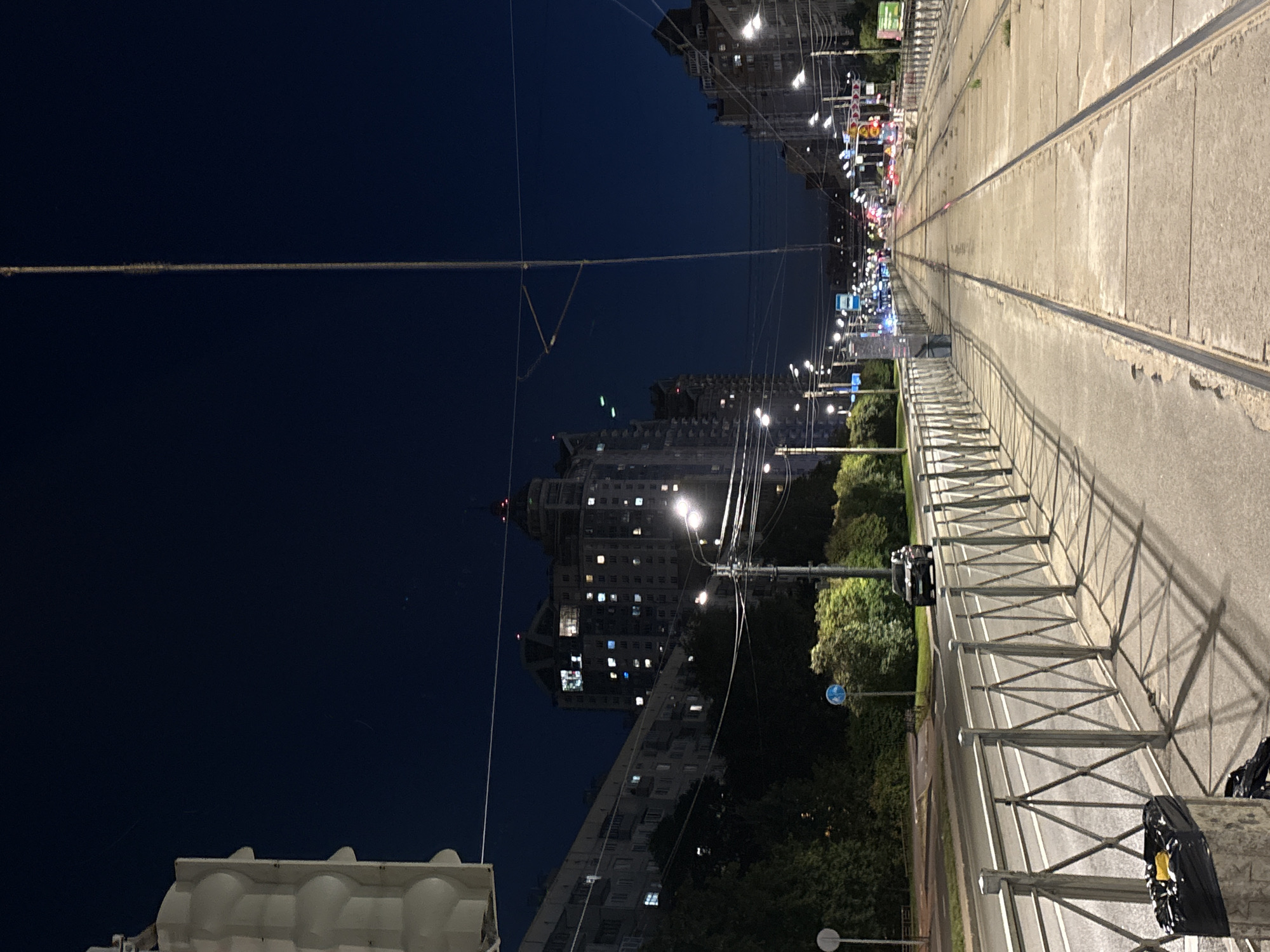 Night streets, a grumpy cat, and cake in Russia