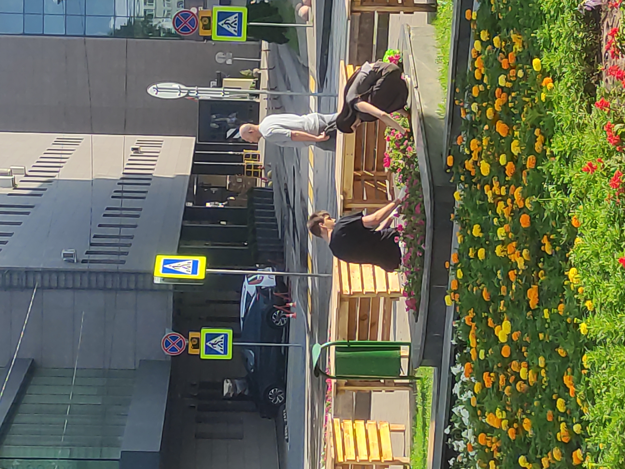 Mahilyow's decorated city center during a summer holiday