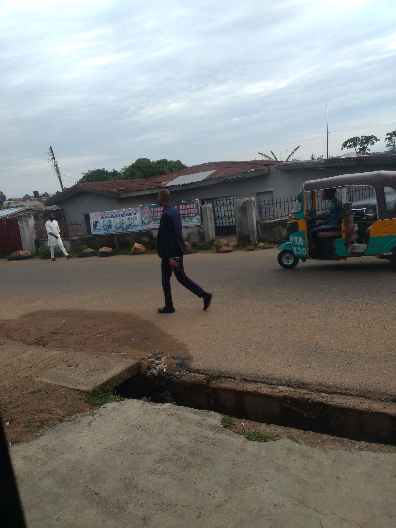 Morning pedestrian activity observed in unknown residential area