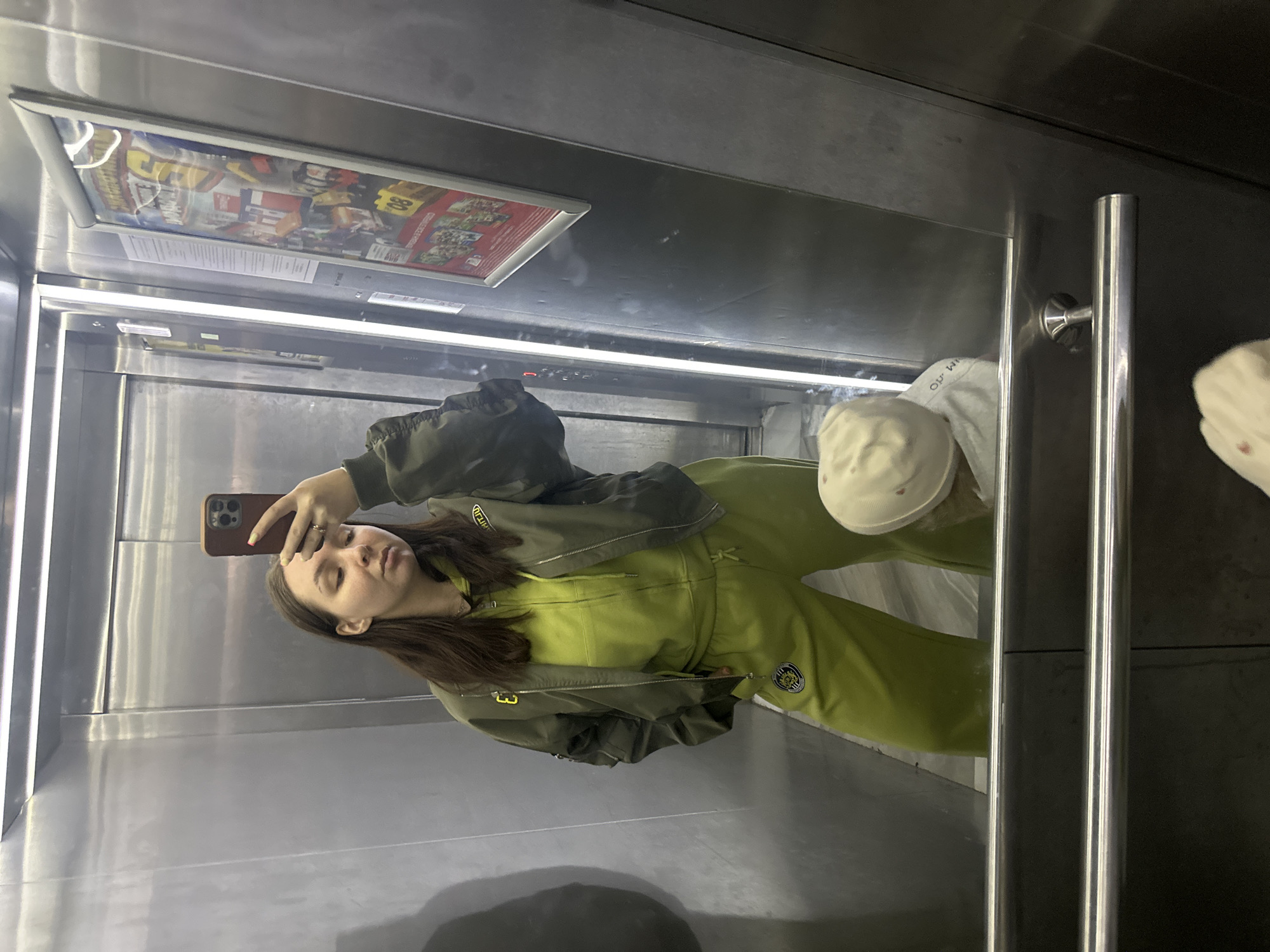 Woman takes elevator selfie in Chaikovsky, Russia