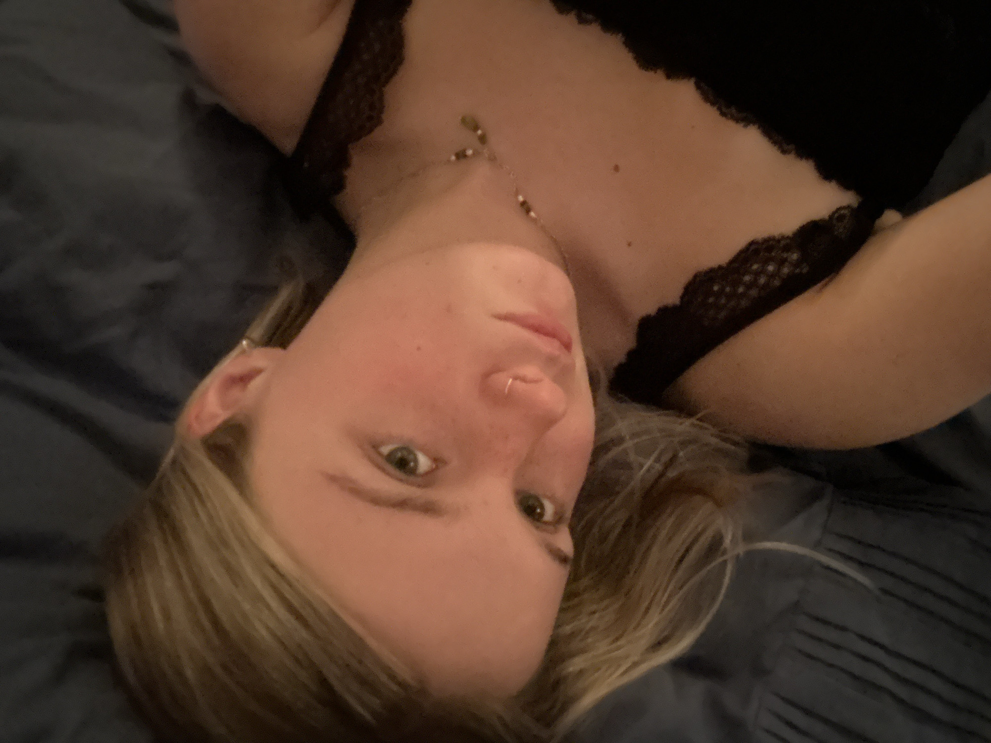 Vancouver woman documents evening at home with selfies, incense ritual