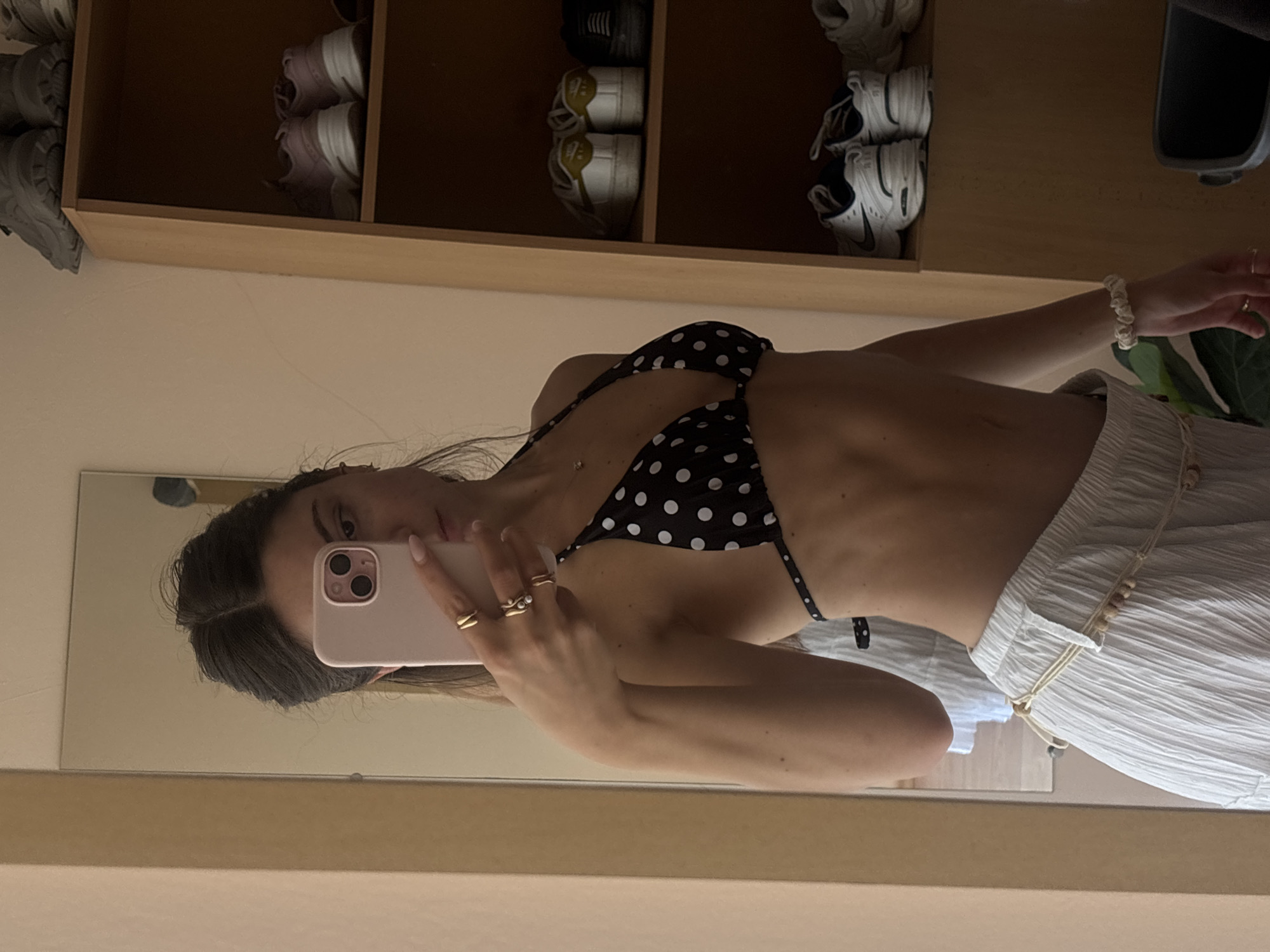 Mirror selfie in Varna: polka dot top, white tiered skirt
