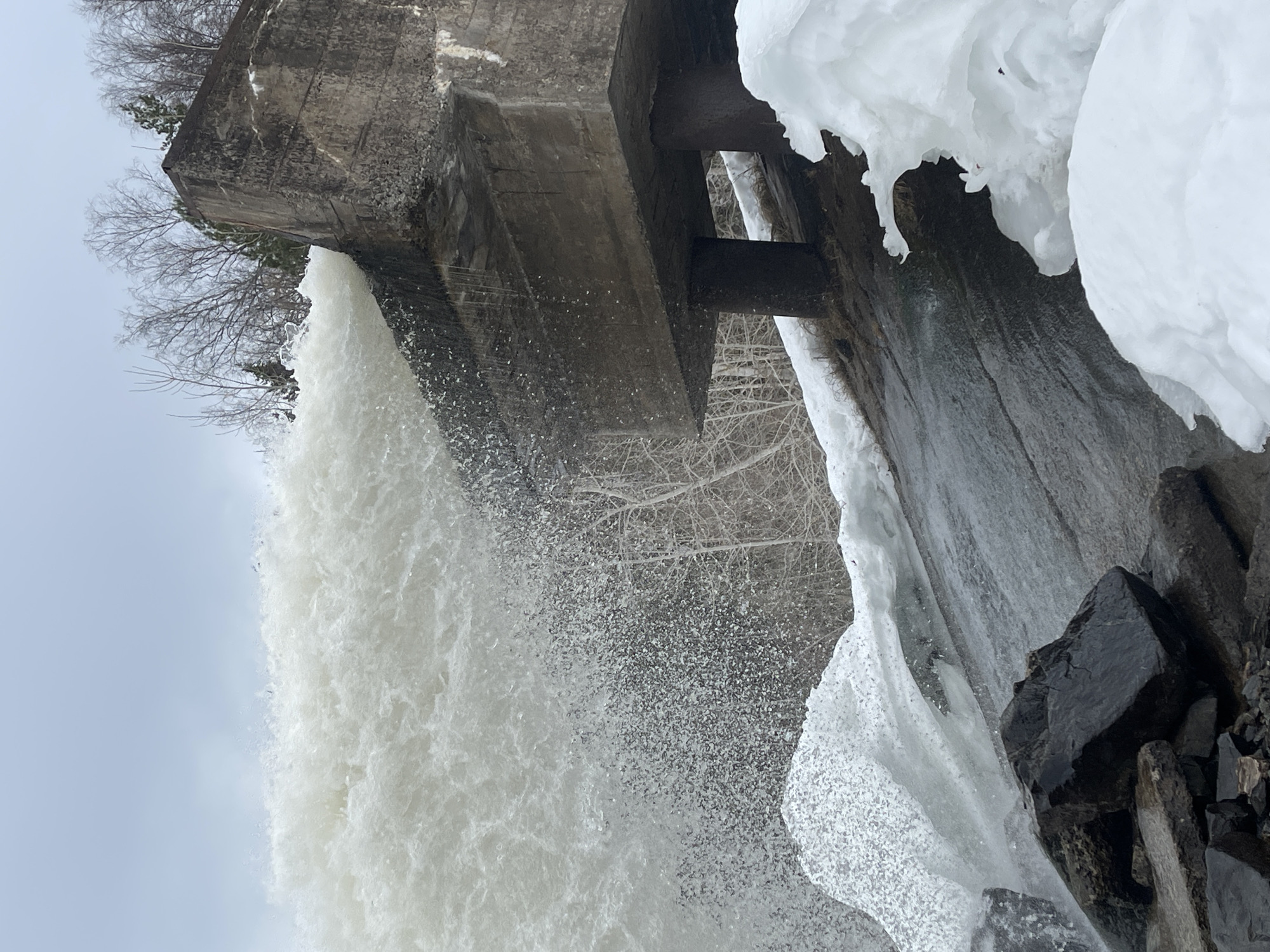 Heavy water flow documented in Chernushka, Russia infrastructure