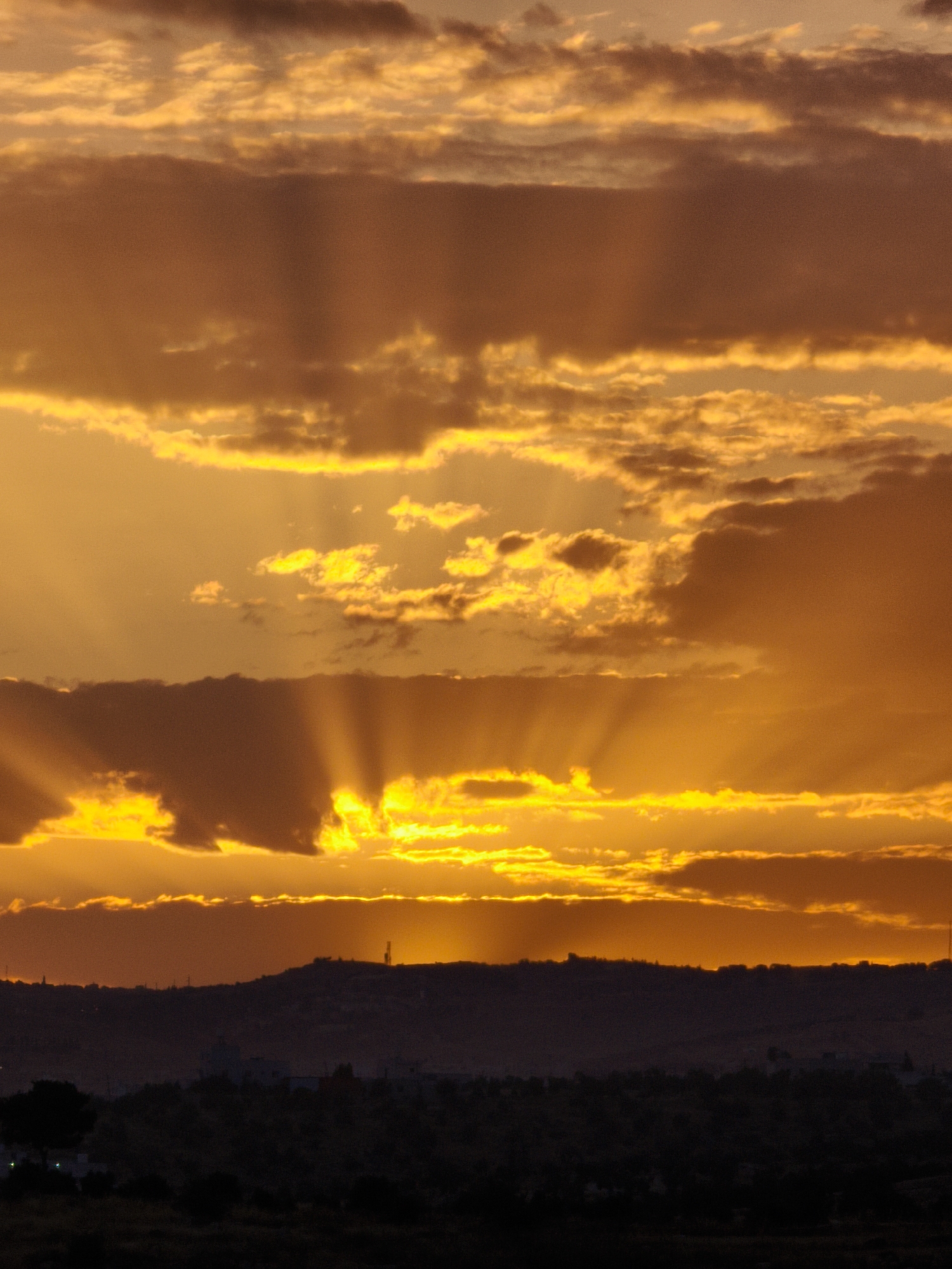 Dramatic sunset observed across Lachish Regional Council, Israel