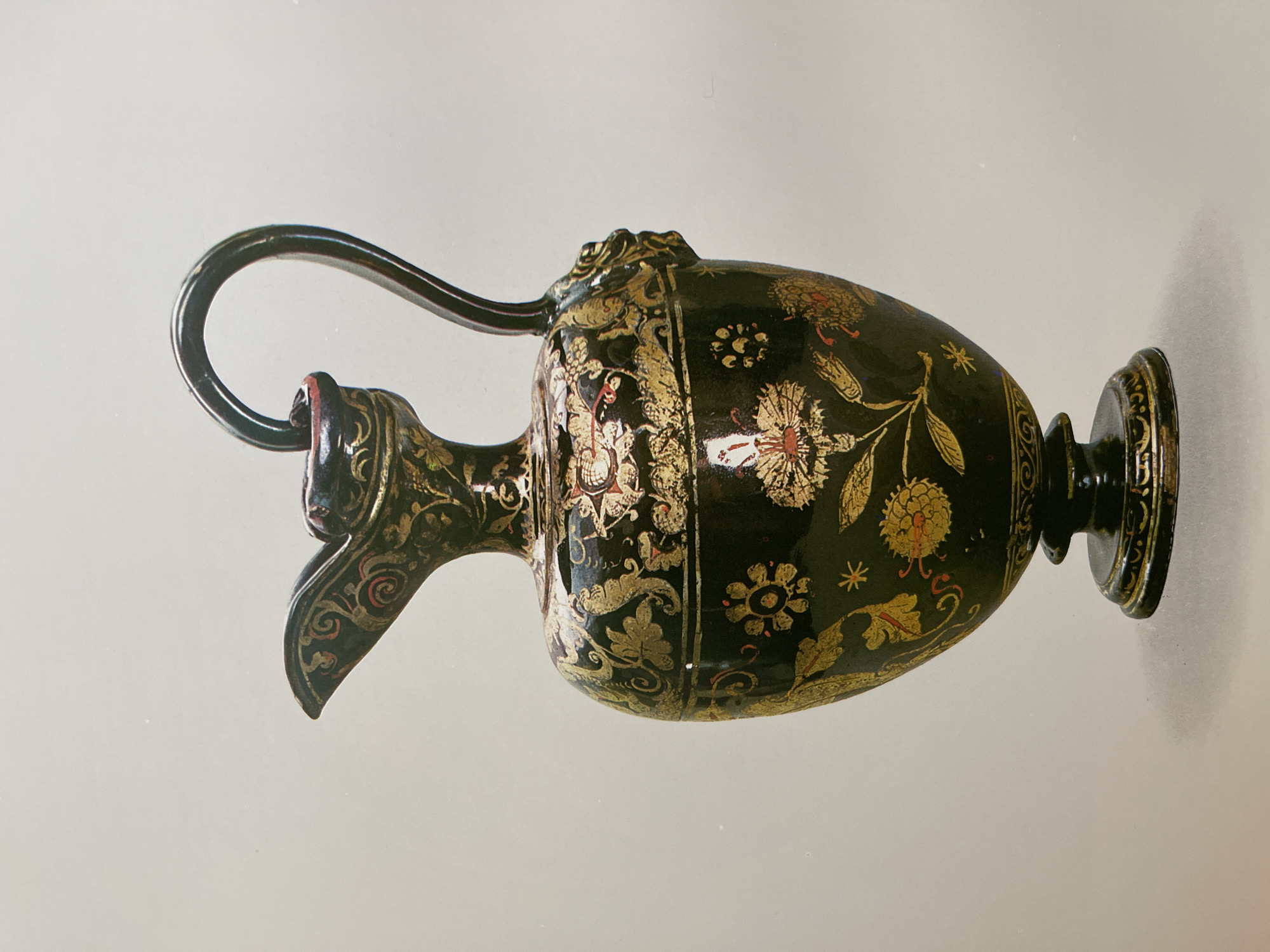 Renaissance ceramic collection documented in Almaty museum exhibition