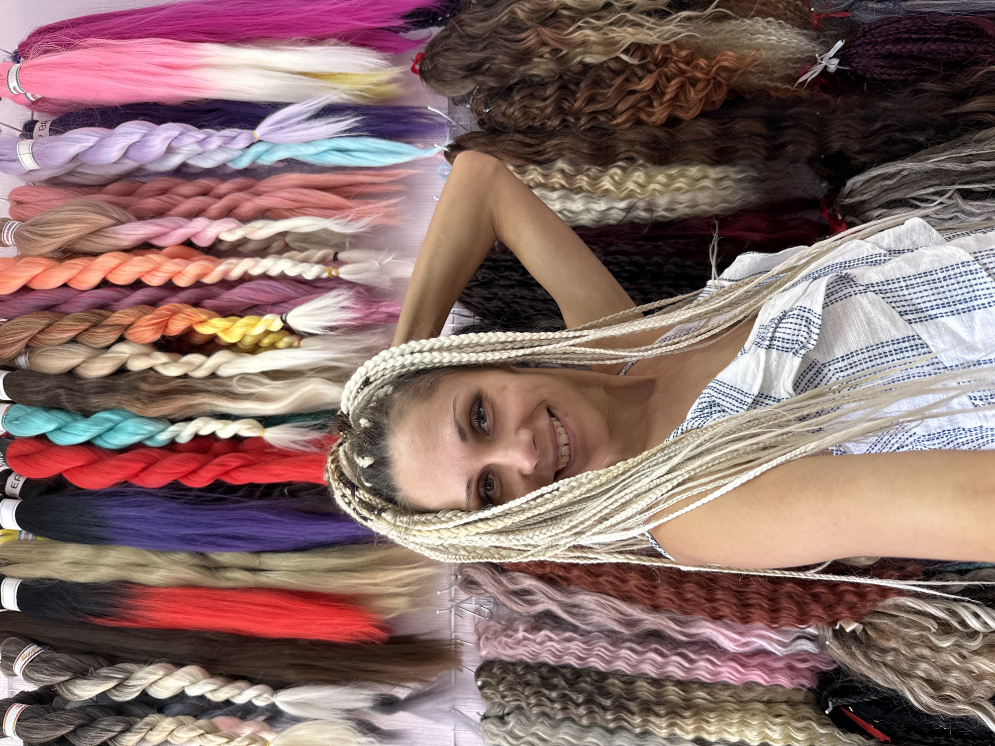 Hair extensions shop visit and outdoor selfies in Rusanovo
