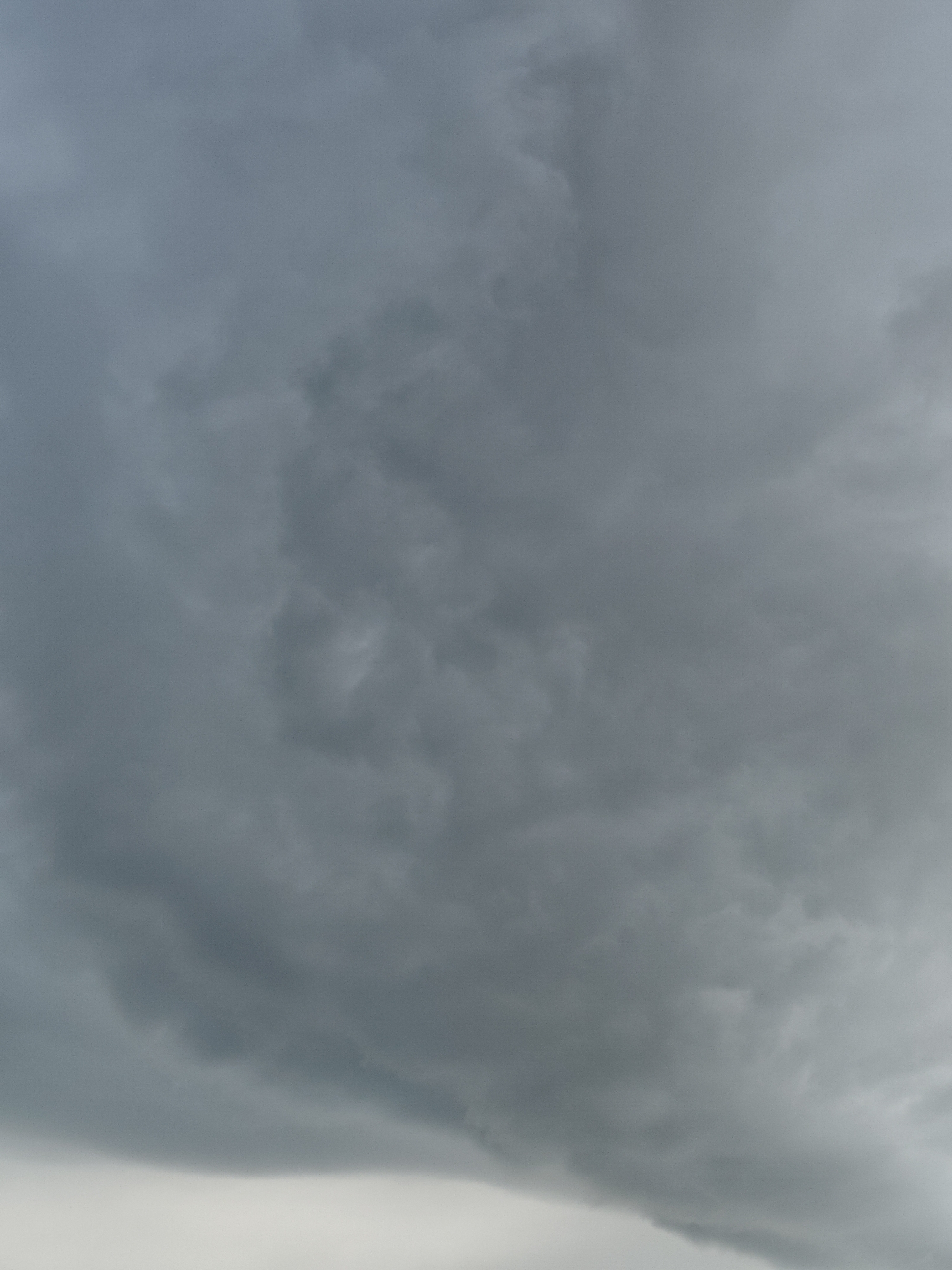 Dense gray clouds observed over Vratsa, Bulgaria