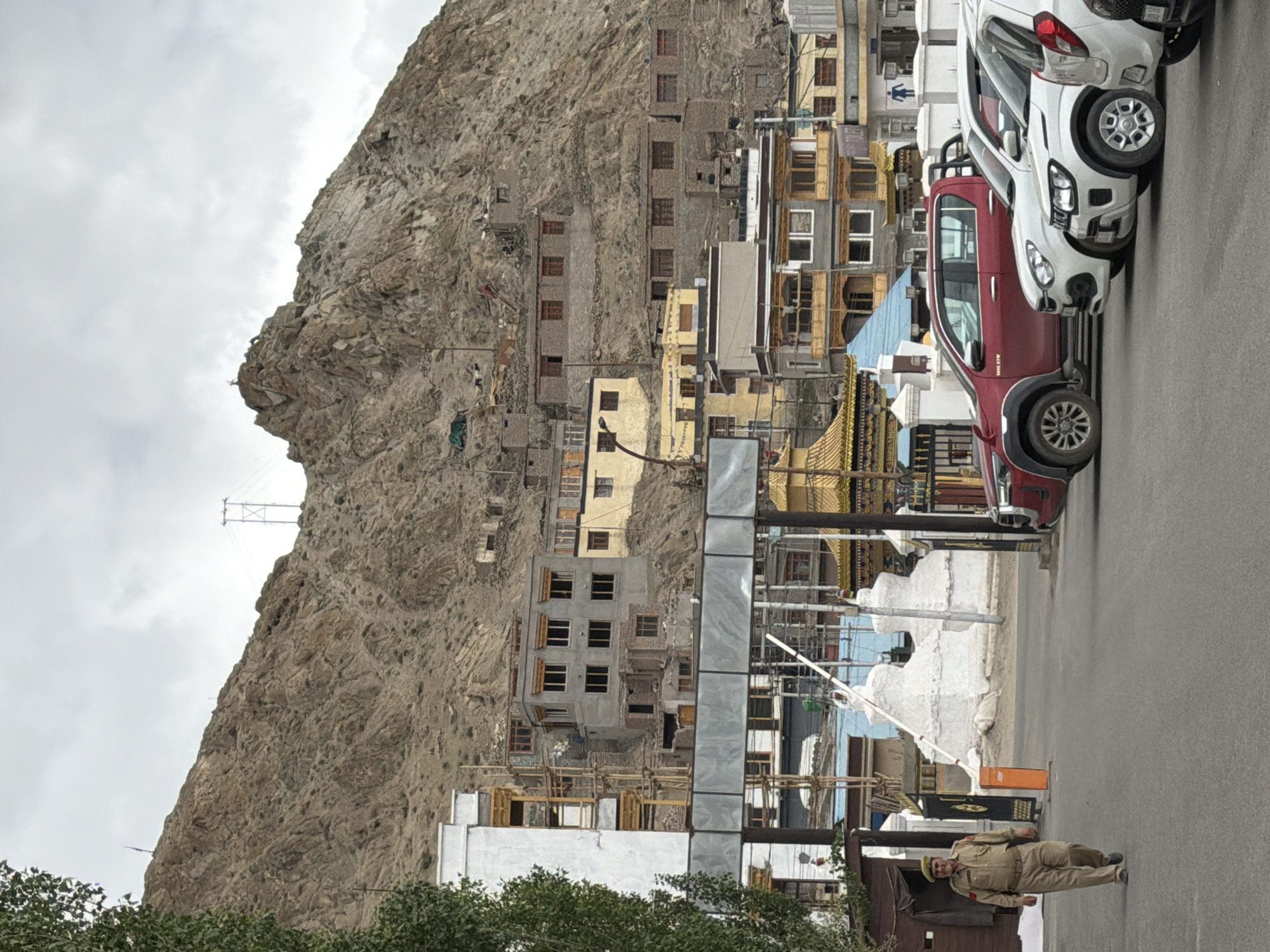 Street-level tour through Leh's monasteries, mosques, and mountain backdrops