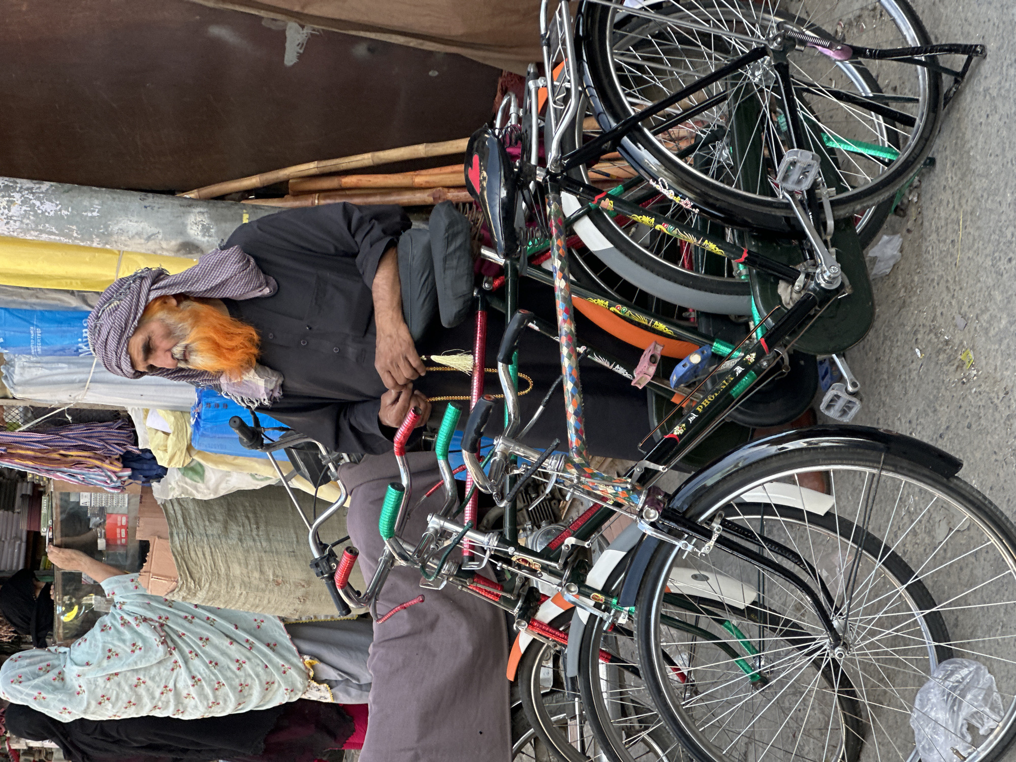 Daily life scenes captured in Quetta marketplace area