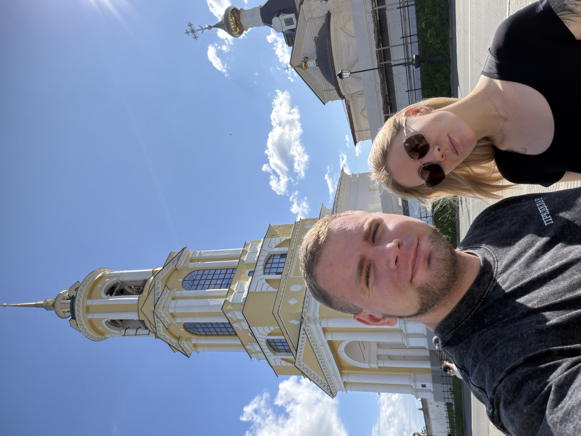 Suzdal's historic center on a busy summer afternoon