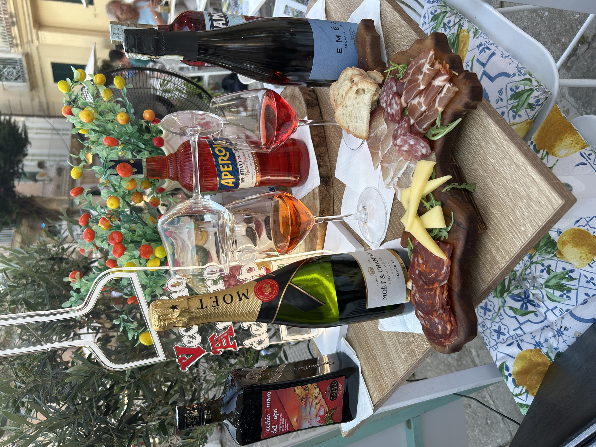Aperitivo hour in Tropea as the sun hits the Tyrrhenian Sea