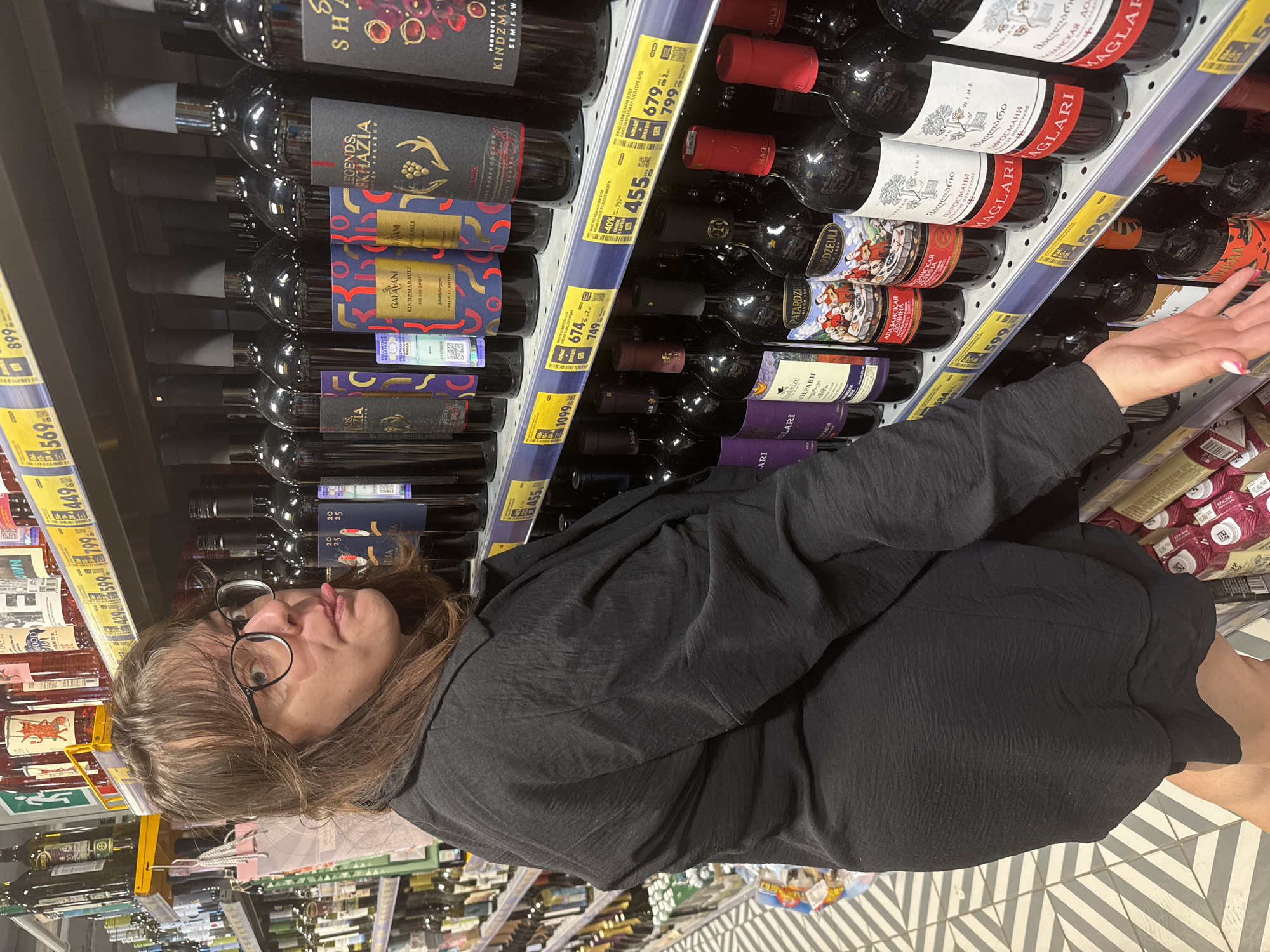 Grocery run and casual moments in Dmitrov, Russia