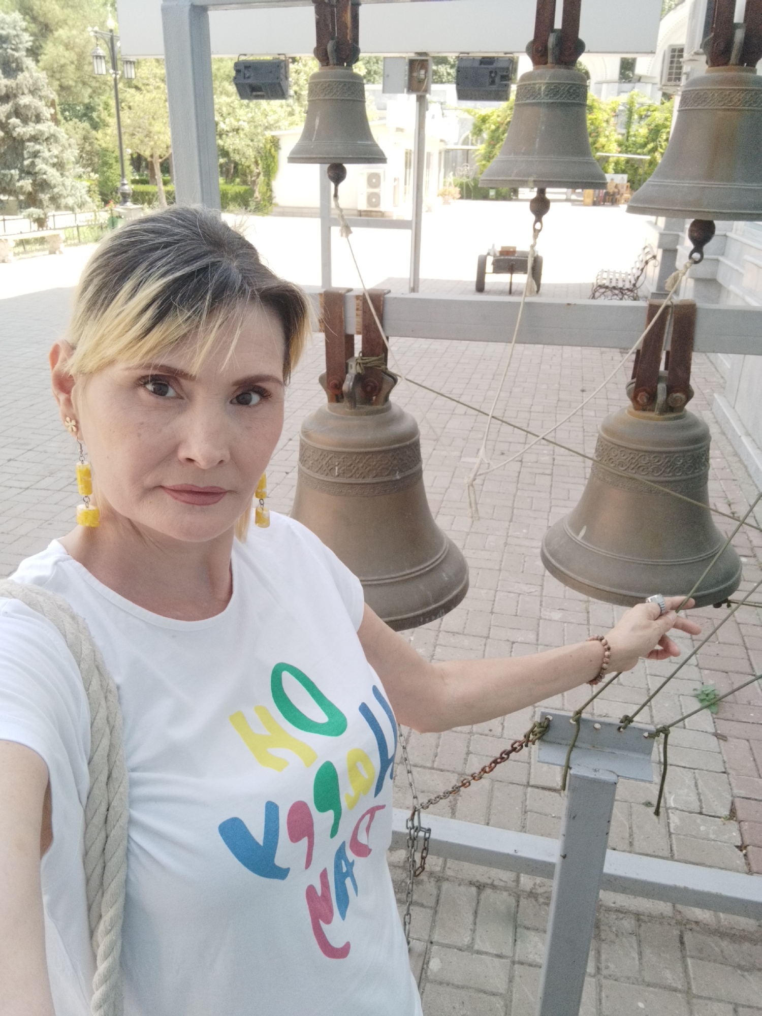 Morning around Tashkent's Orthodox cathedral and surrounding streets
