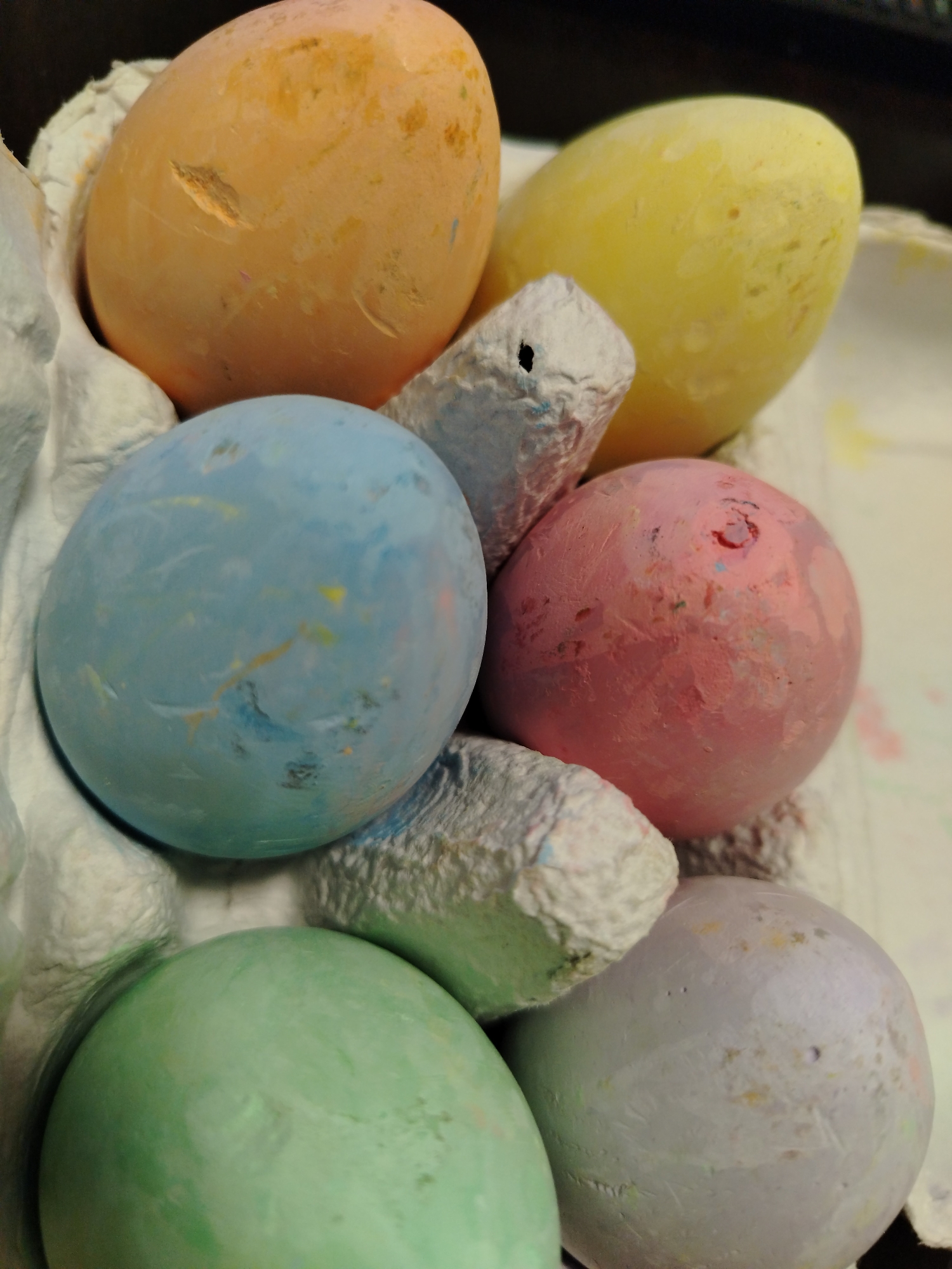 Easter preparations and television viewing documented in Gabrovo