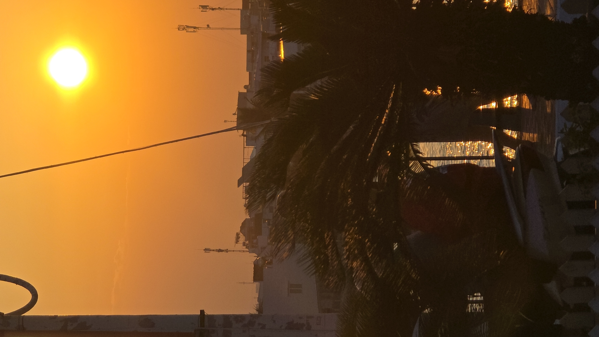 Sunset scenes capture daily life along Nha Trang coastline