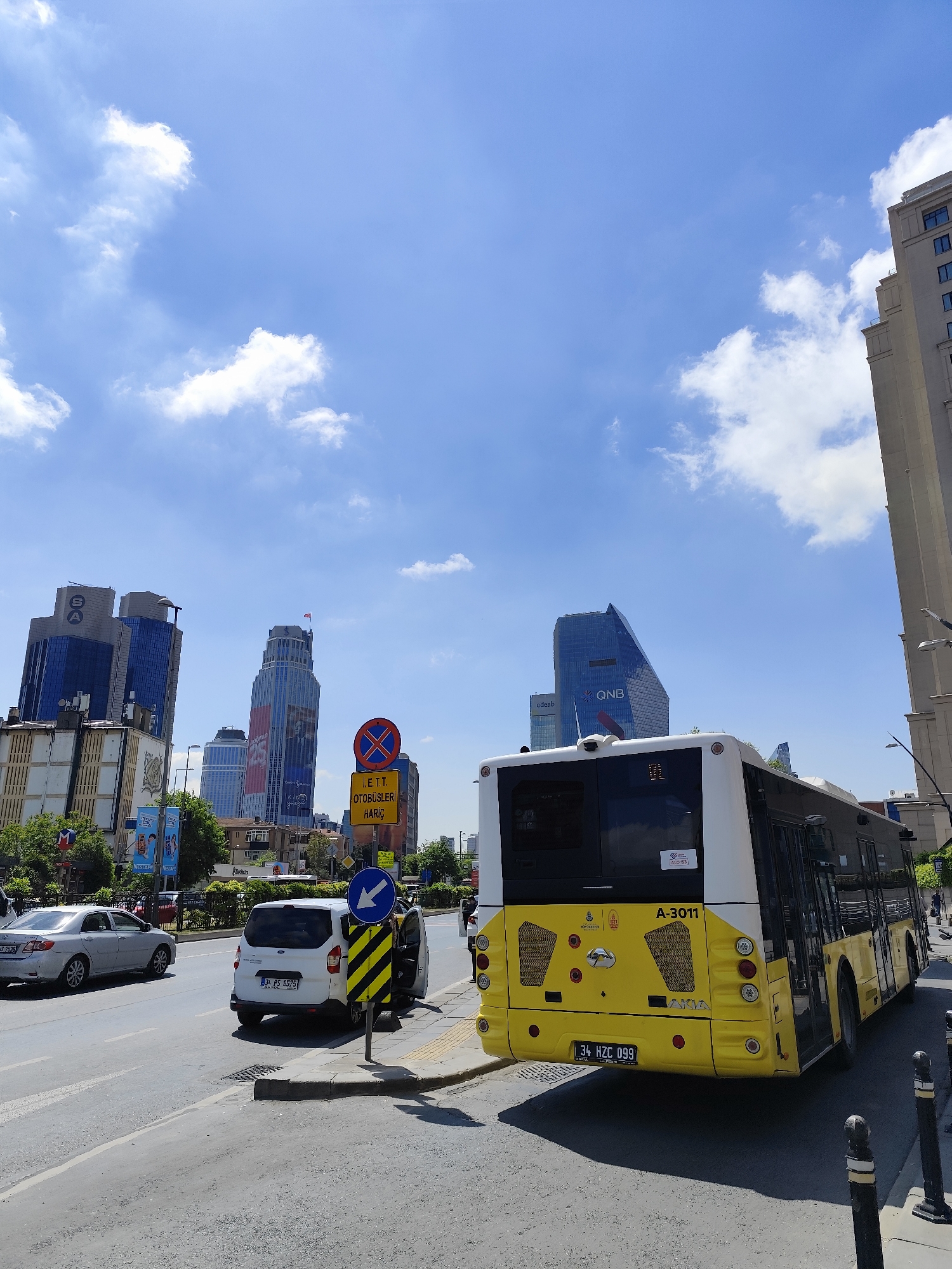 Morning urban transit and street scenes documented across city