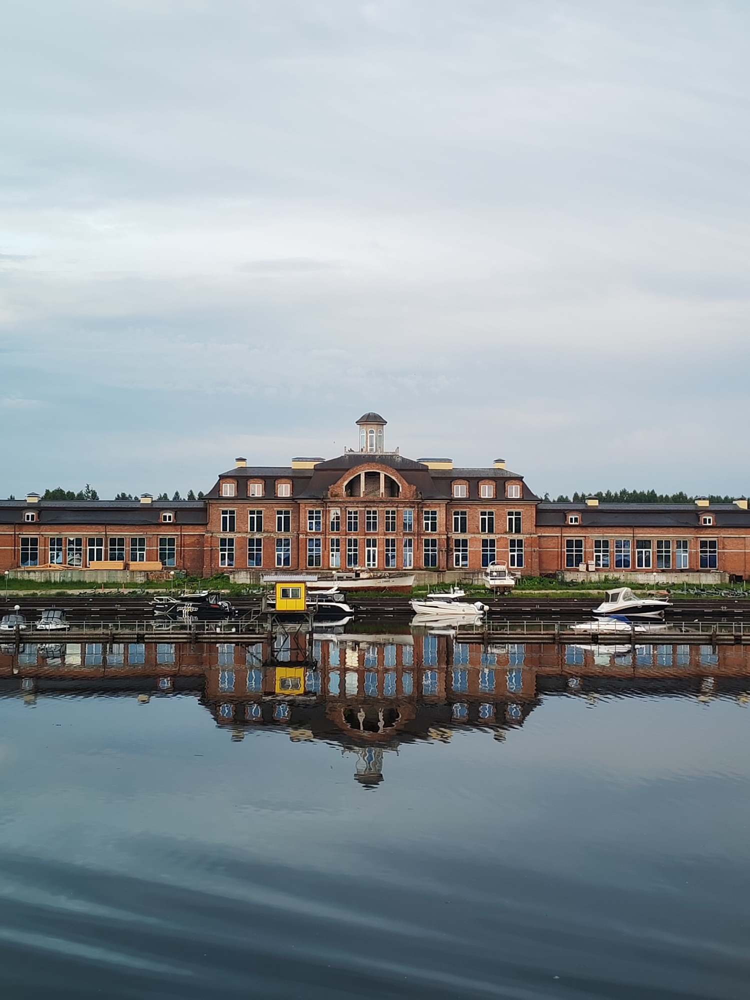 Waterfront brick building observed in Gorodnya, Russia