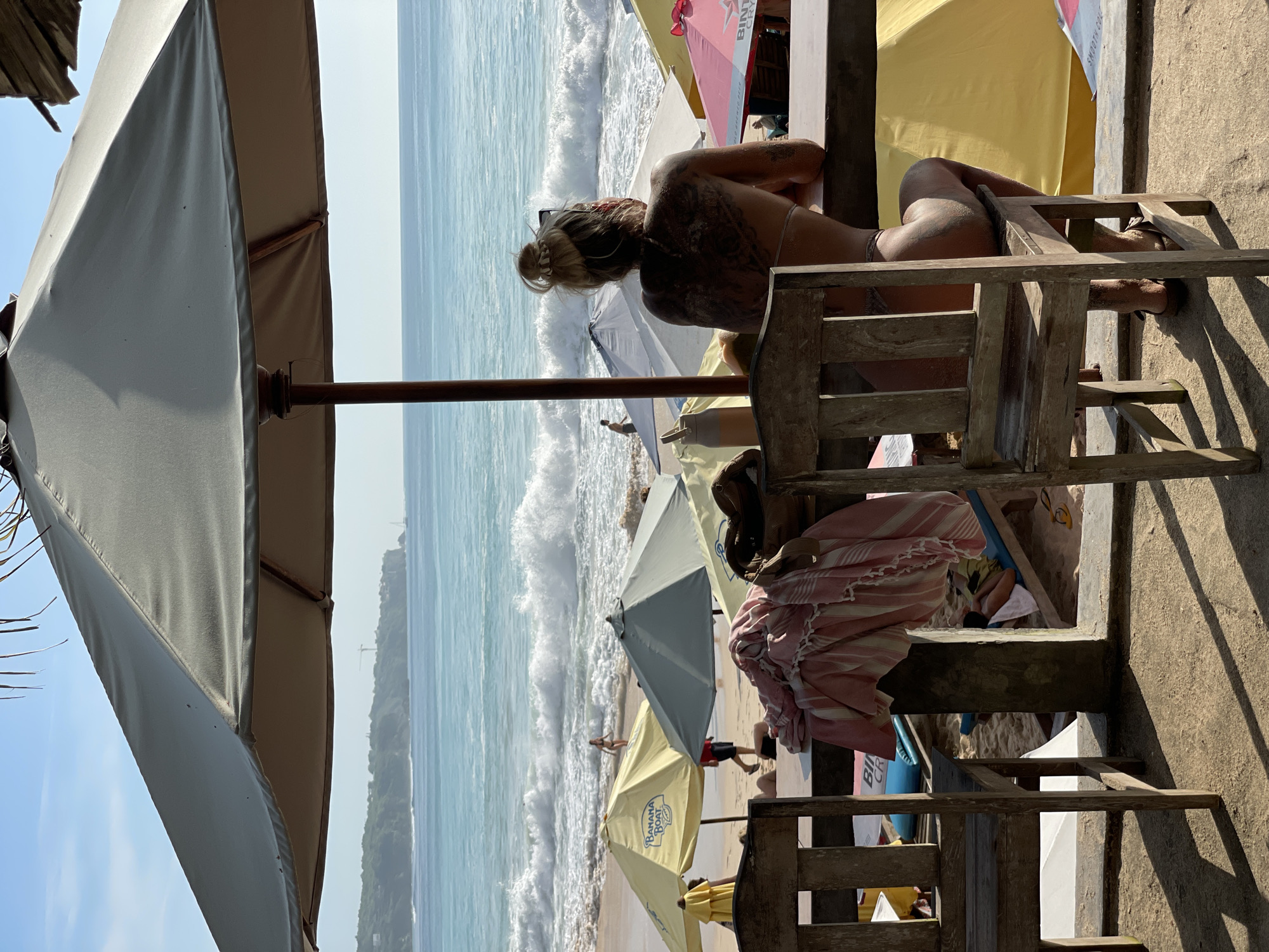 Tourist captures morning scenes around Kuta Selatan markets and beach