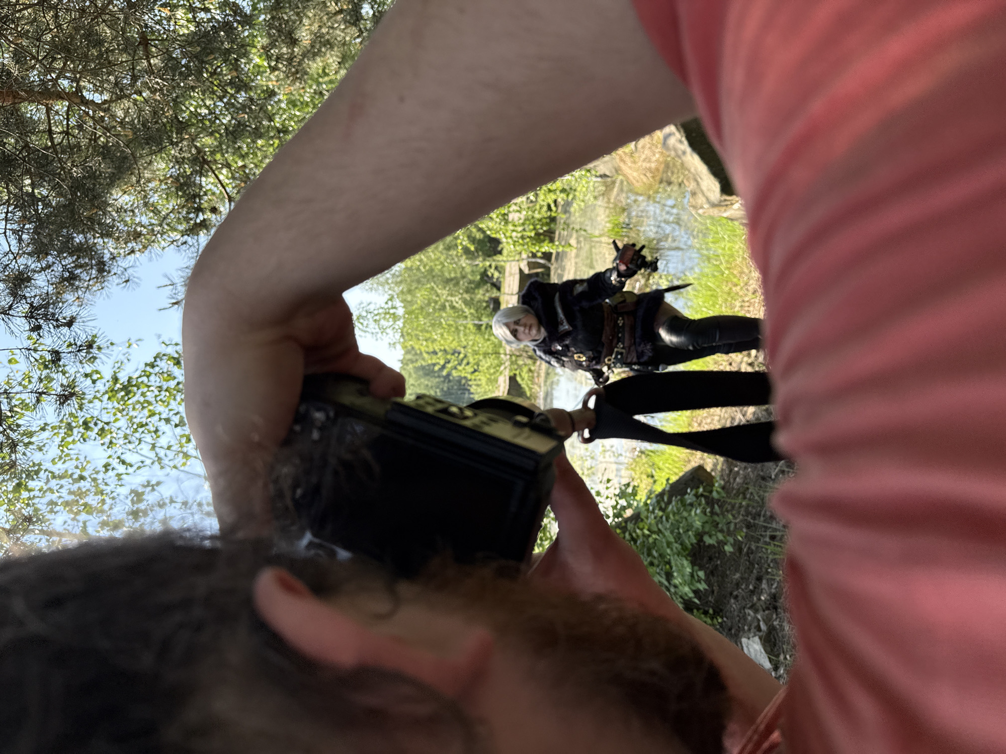 Witcher cosplay photo shoot captured near Moscow lakes