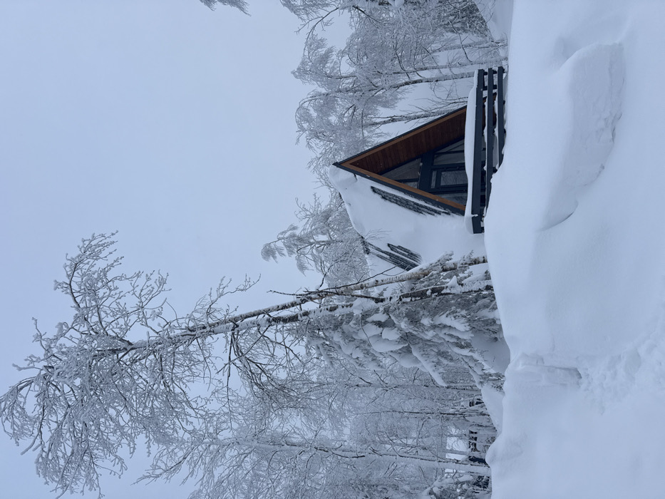 Heavy snow blankets Gubakha Ski Resort, Russia