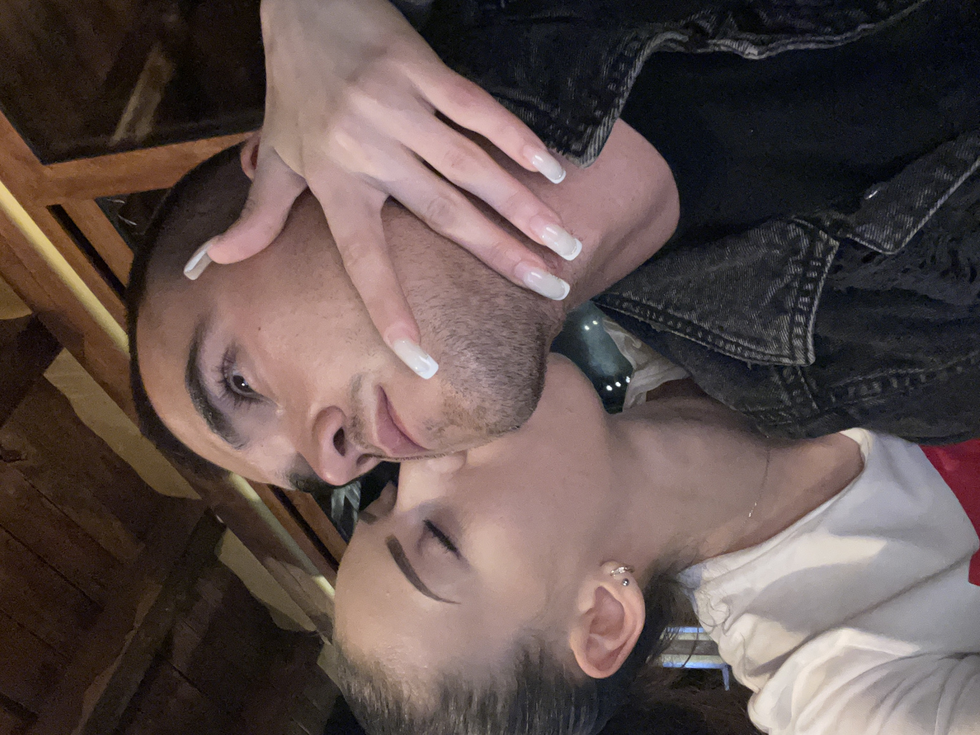 A casual night out: shisha, selfies, and a hamster
