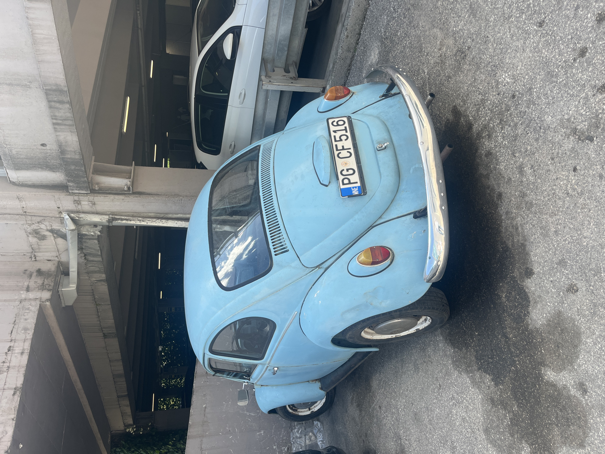 Blue VW Beetle spotted parked in Podgorica garage