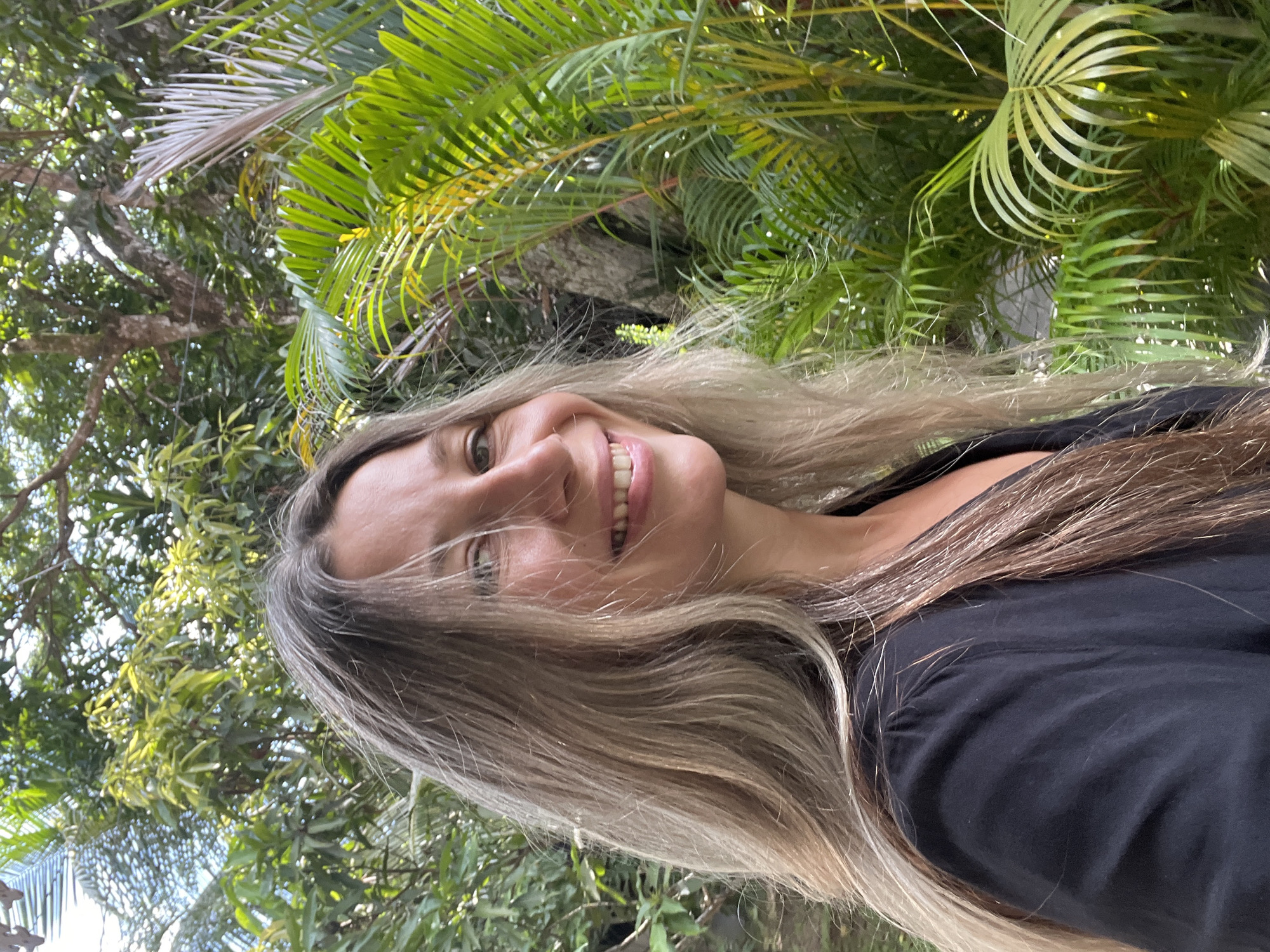 Sunny morning selfies among tropical palms in Kathaluwa