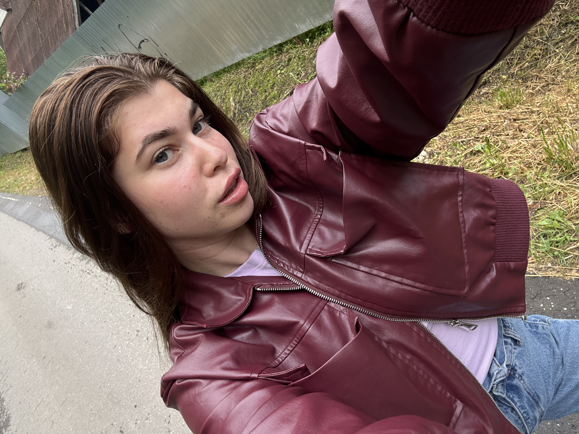 Roadside photo session in Мещёры forest, Russia
