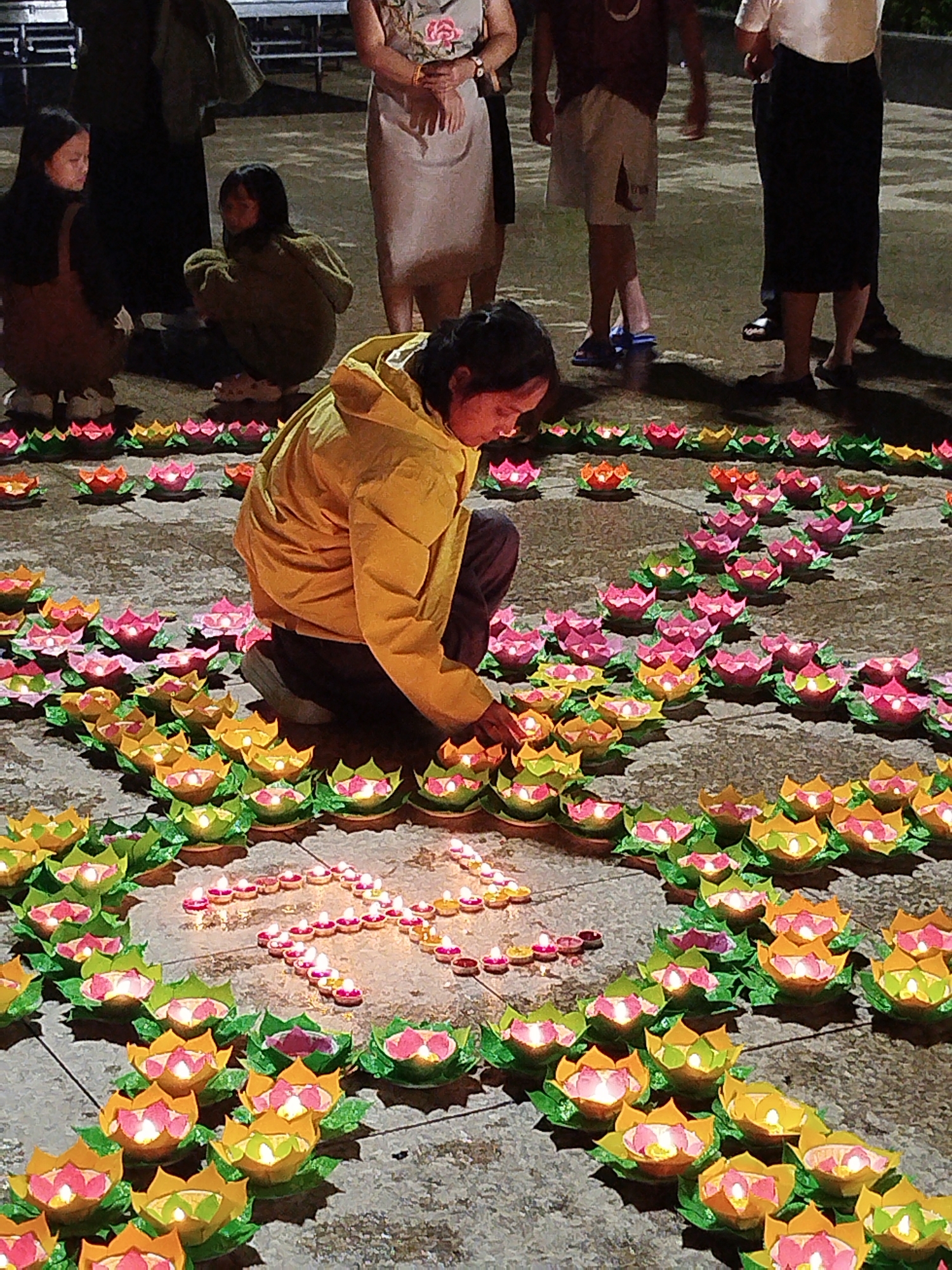Evening lotus lantern ceremony observed in Da Lat, Vietnam