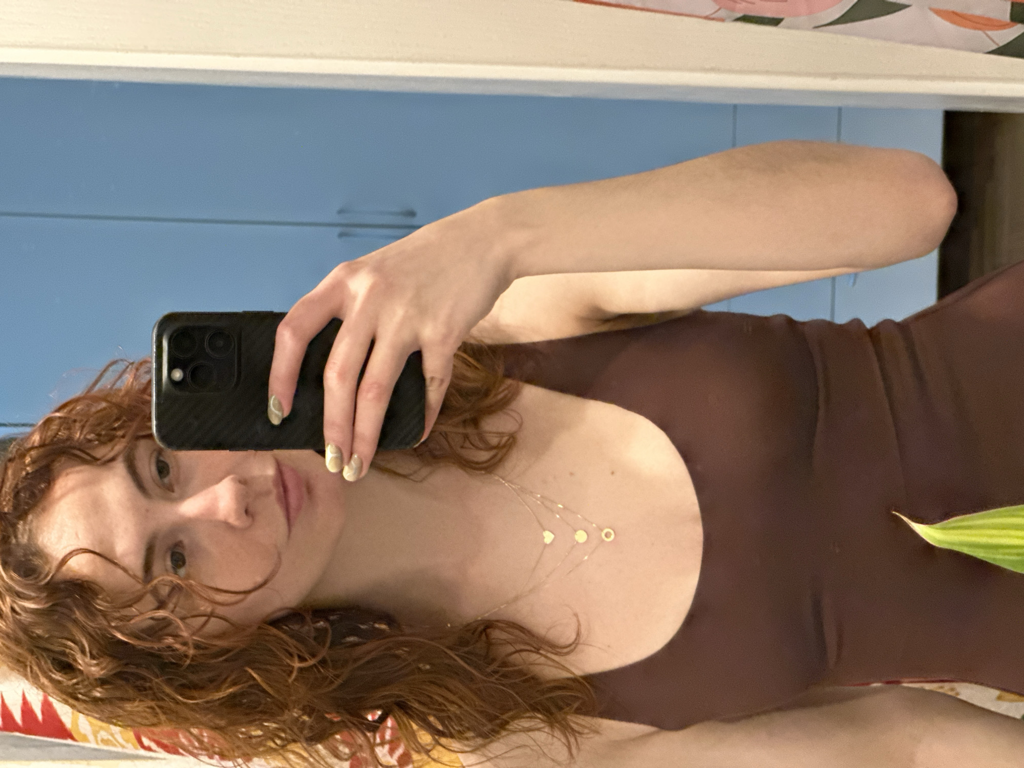 Woman documents morning routine with selfies, breakfast in Novi Sad