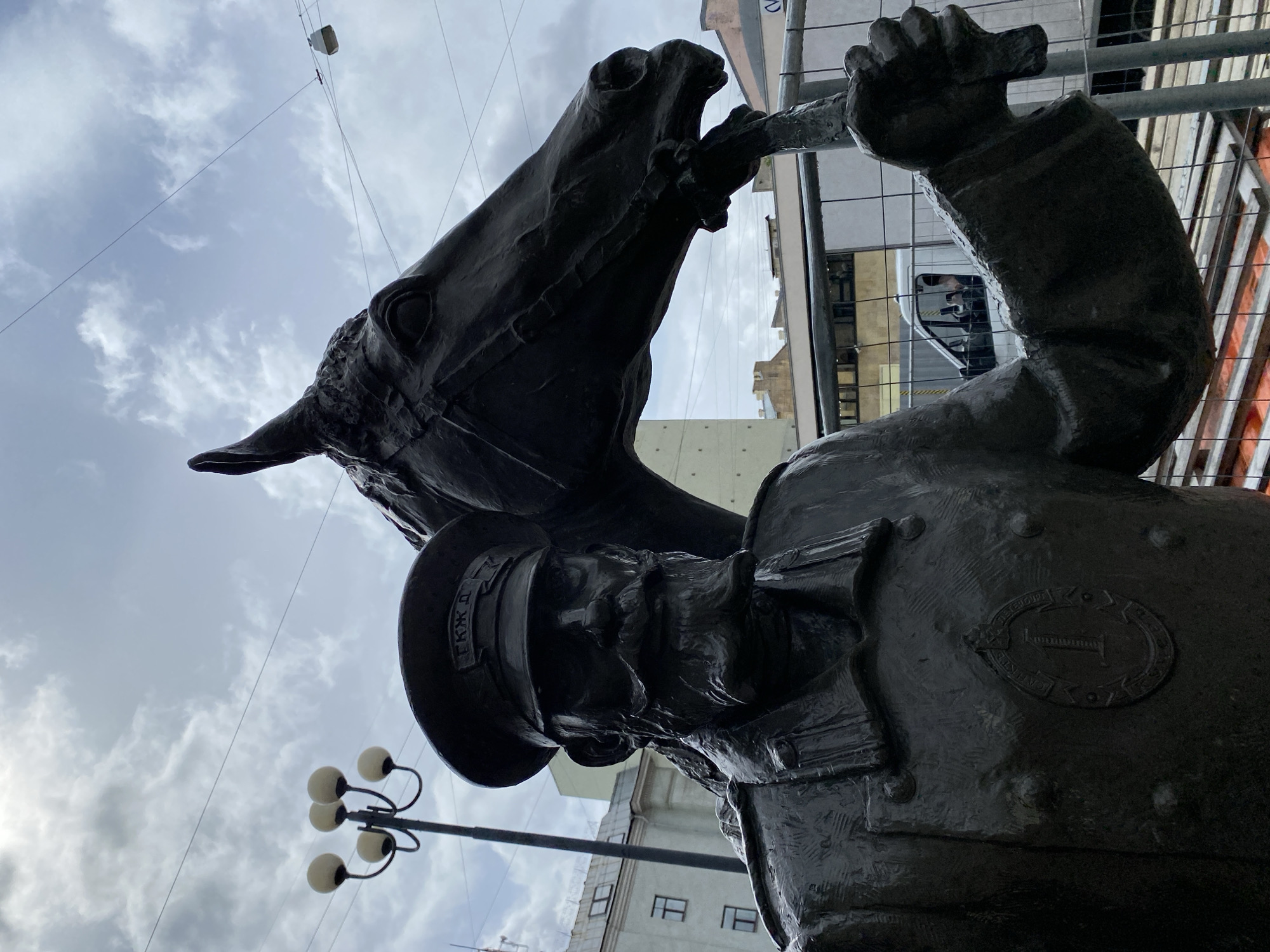 Morning scenes capture historic statues and office work in St. Petersburg