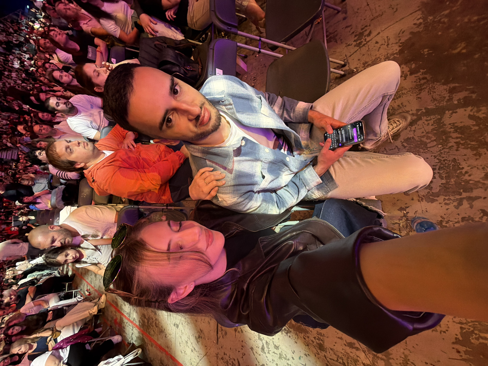 Concert attendees document crowded venue experience in Sofia