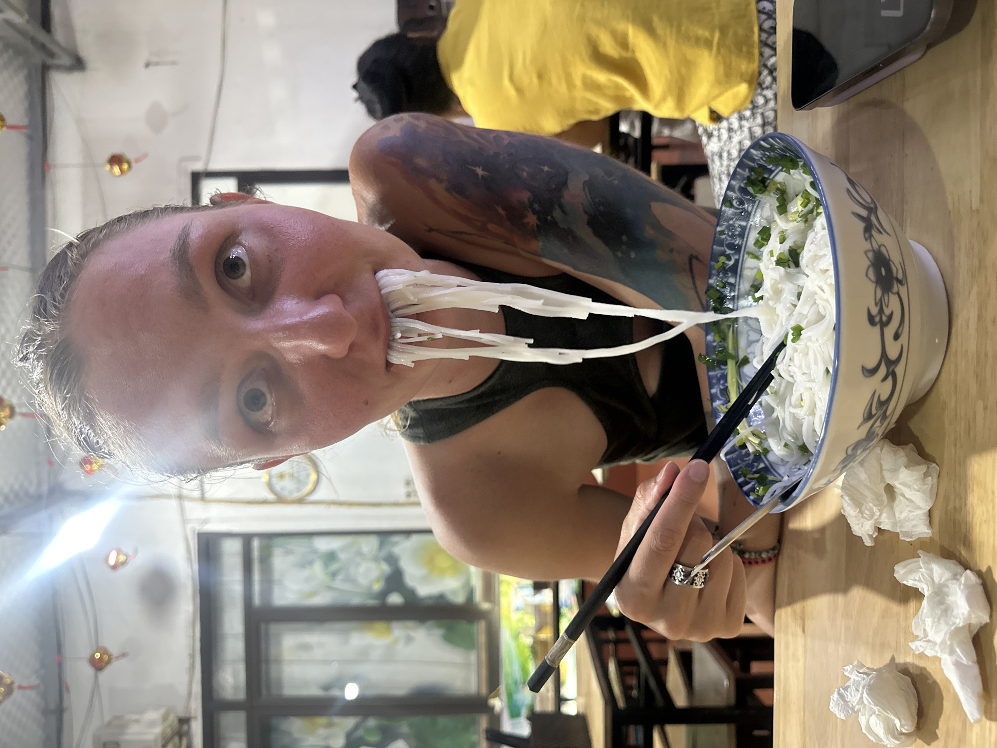Foreign tourists dine at Vietnamese restaurants in Trung Tam Ward