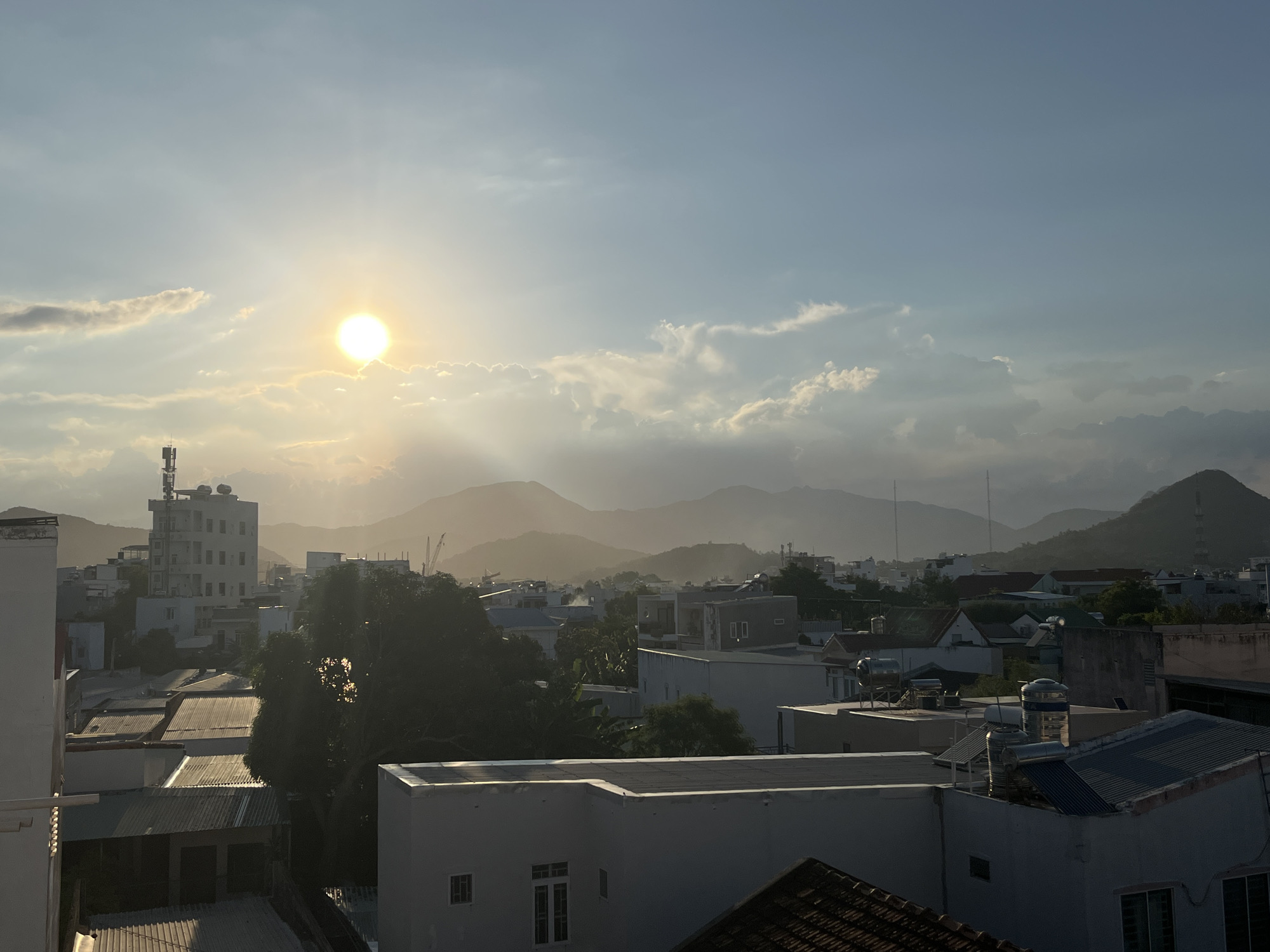 Morning street scenes and dramatic skies in Nha Trang