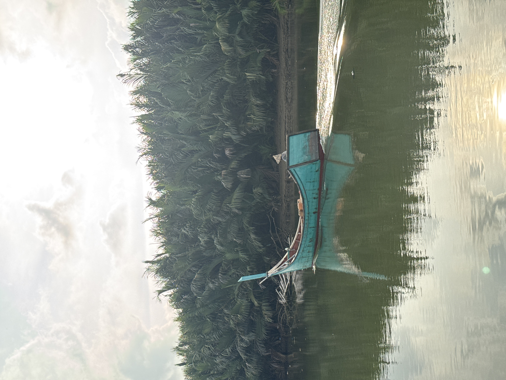 Rhieng Mancang, Indonesia