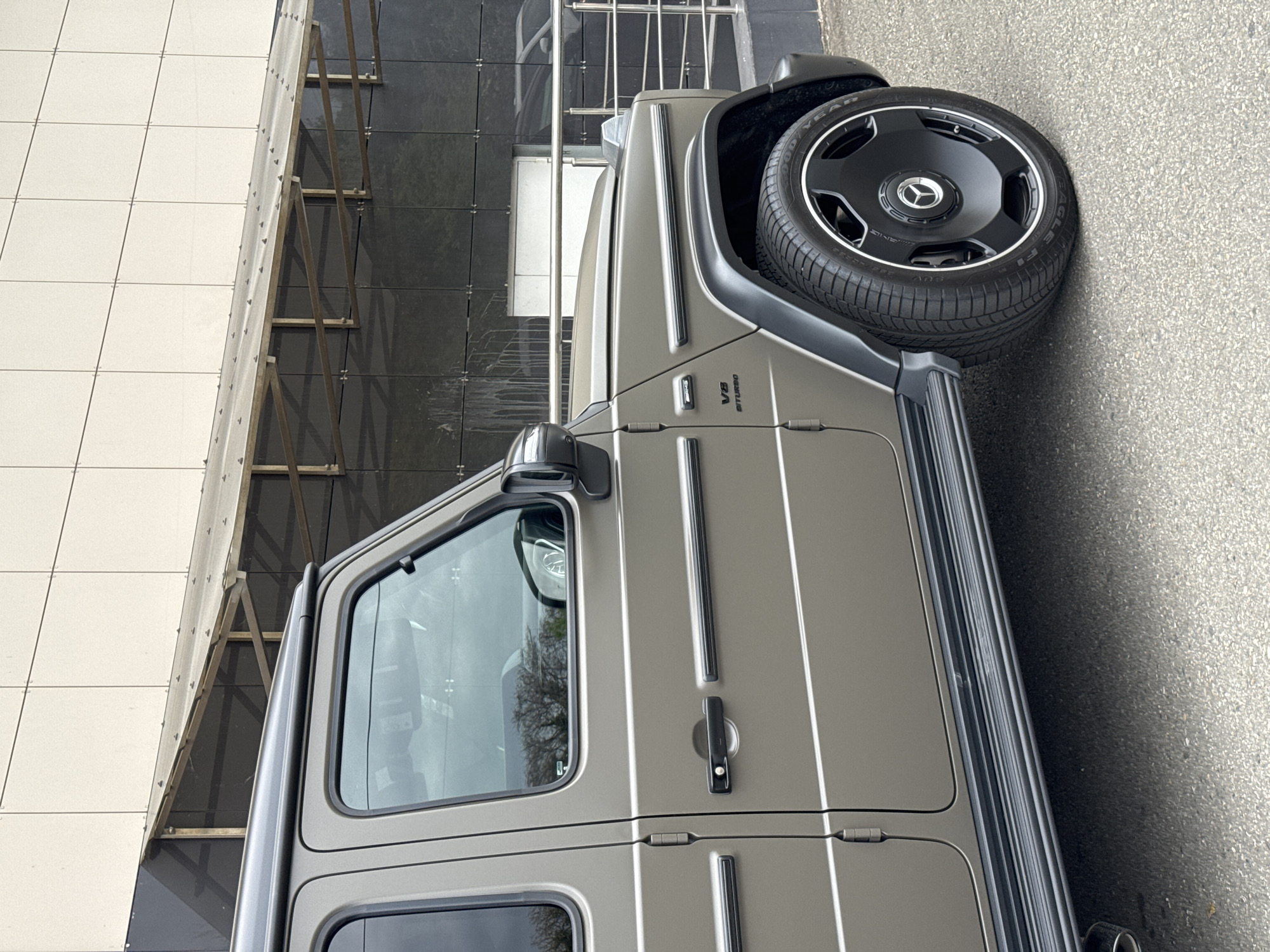 Mercedes G-Wagen spotted parked in Sirius, Russia