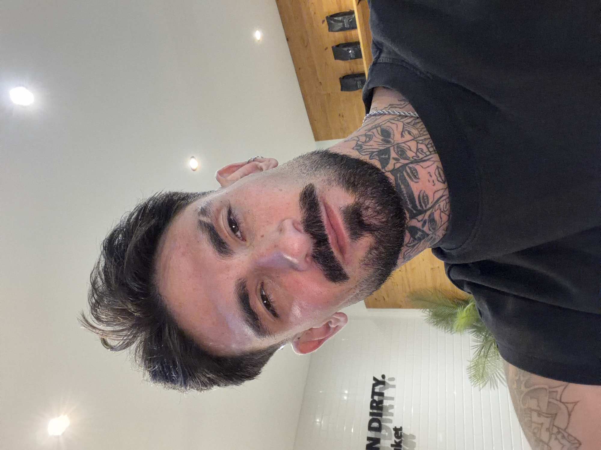 Tattooed man observed in Chalong bathroom facility
