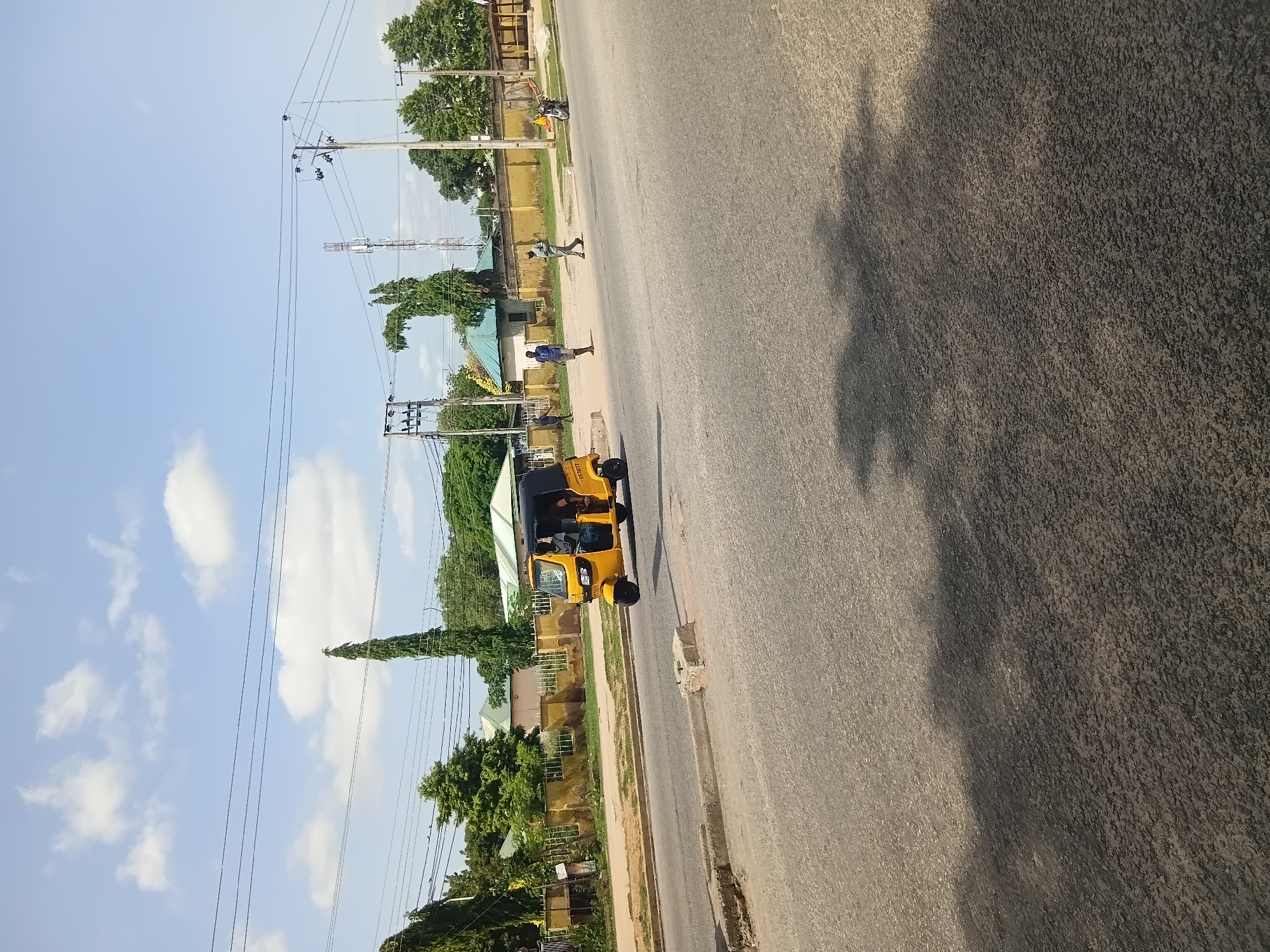Daily street life documented in Jalingo, Nigeria commercial district