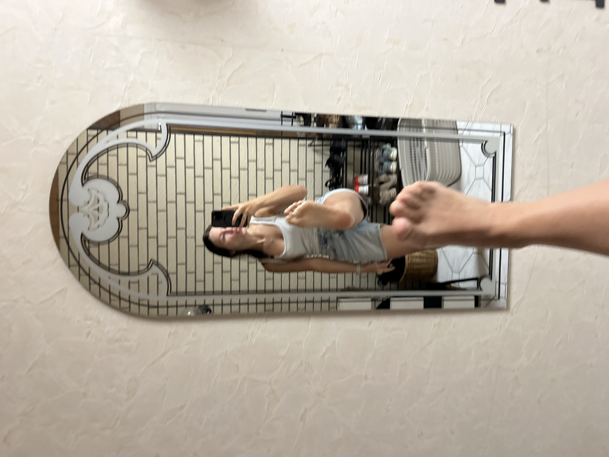 Woman documents afternoon with selfies in Fredenbeck, Germany
