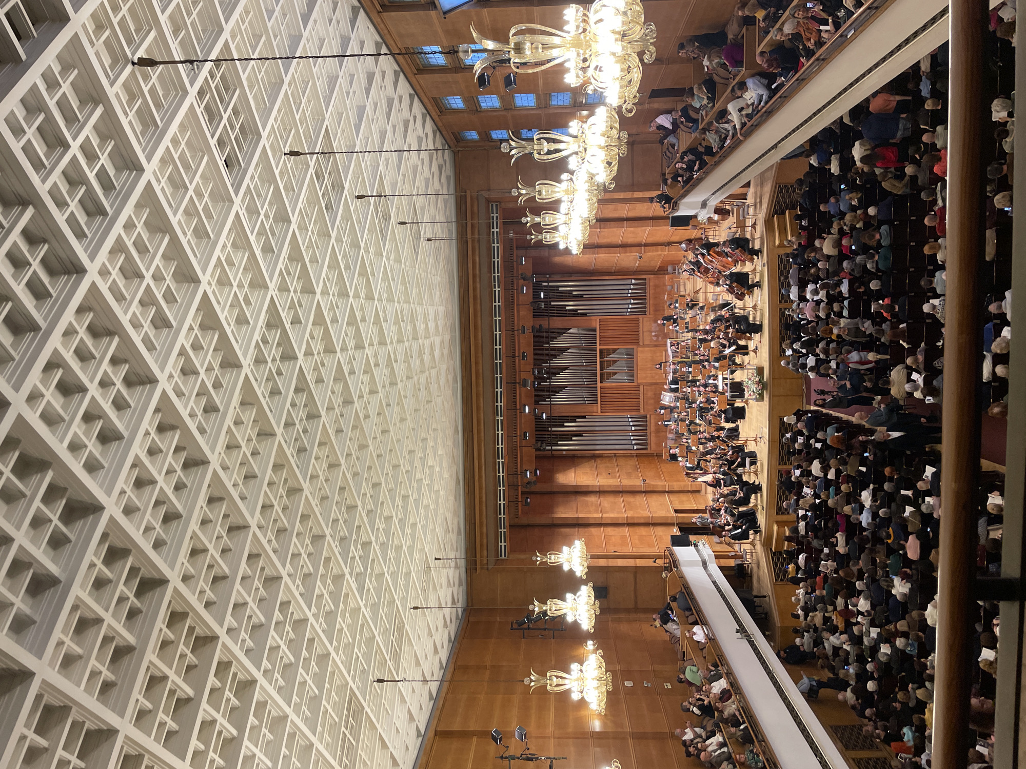 Orchestra performs to packed audience in Sofia concert hall
