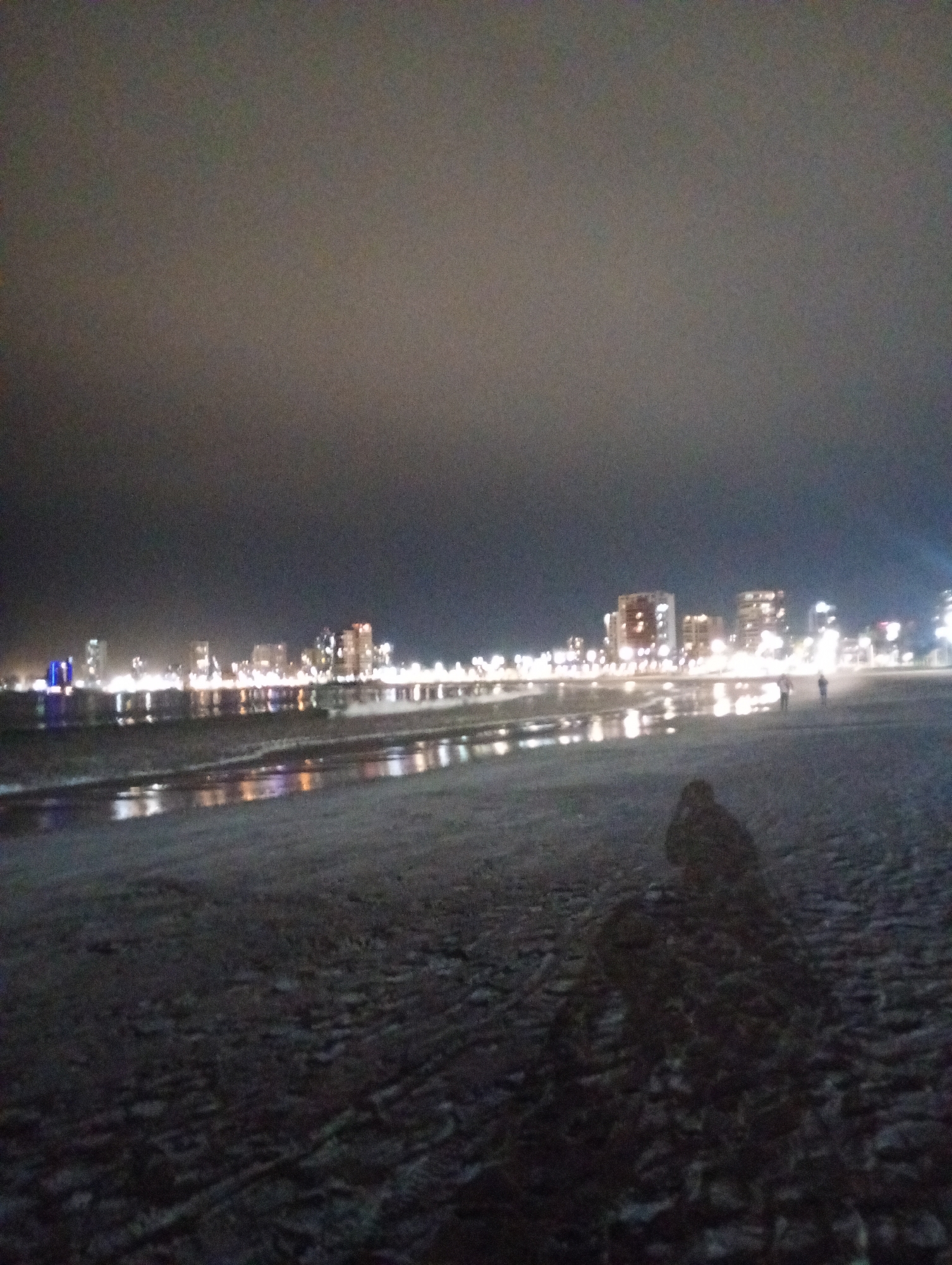 Nighttime beach scene documented in Iquique, Chile