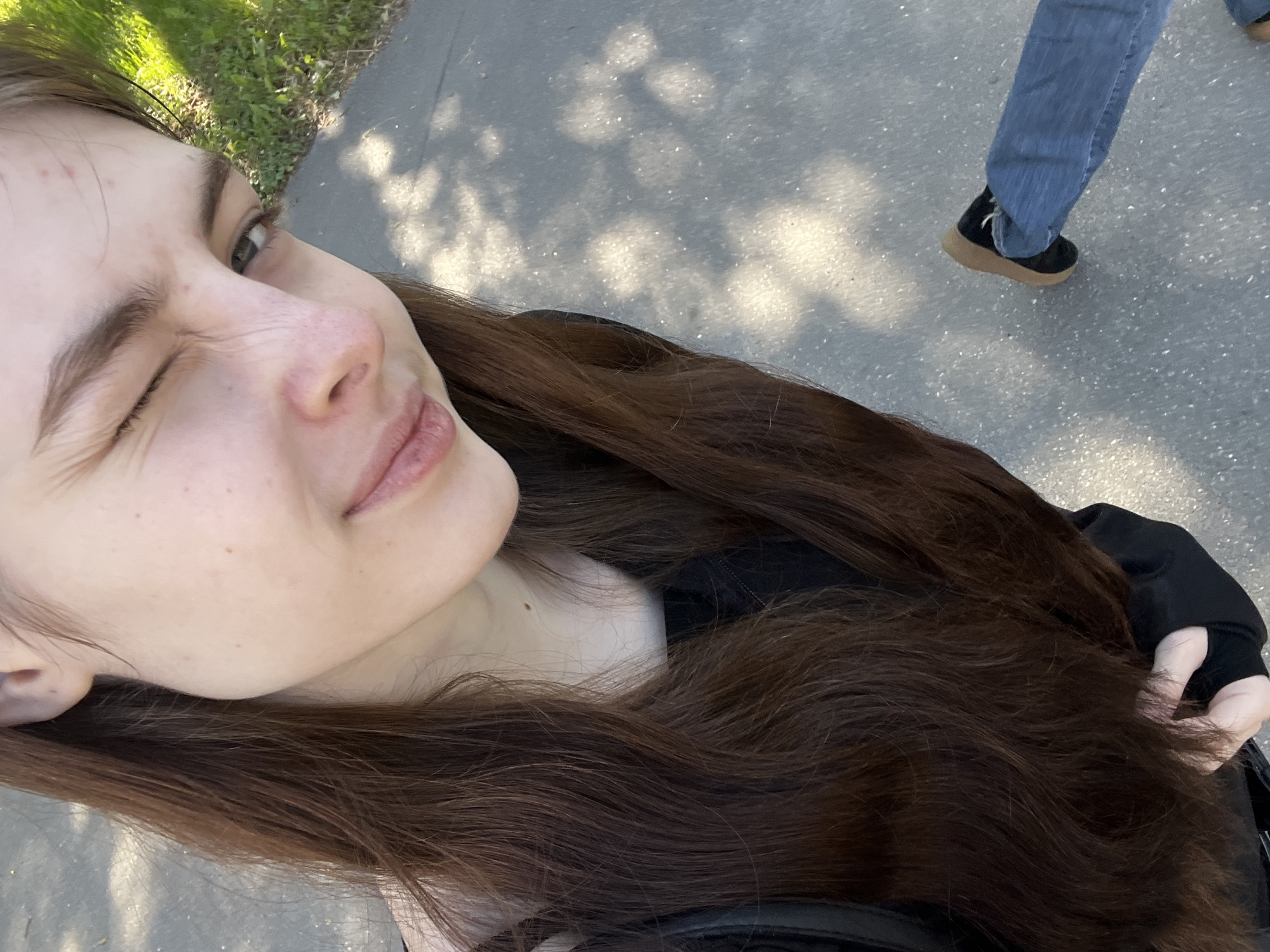 Early morning selfies and street scenes documented in Russia