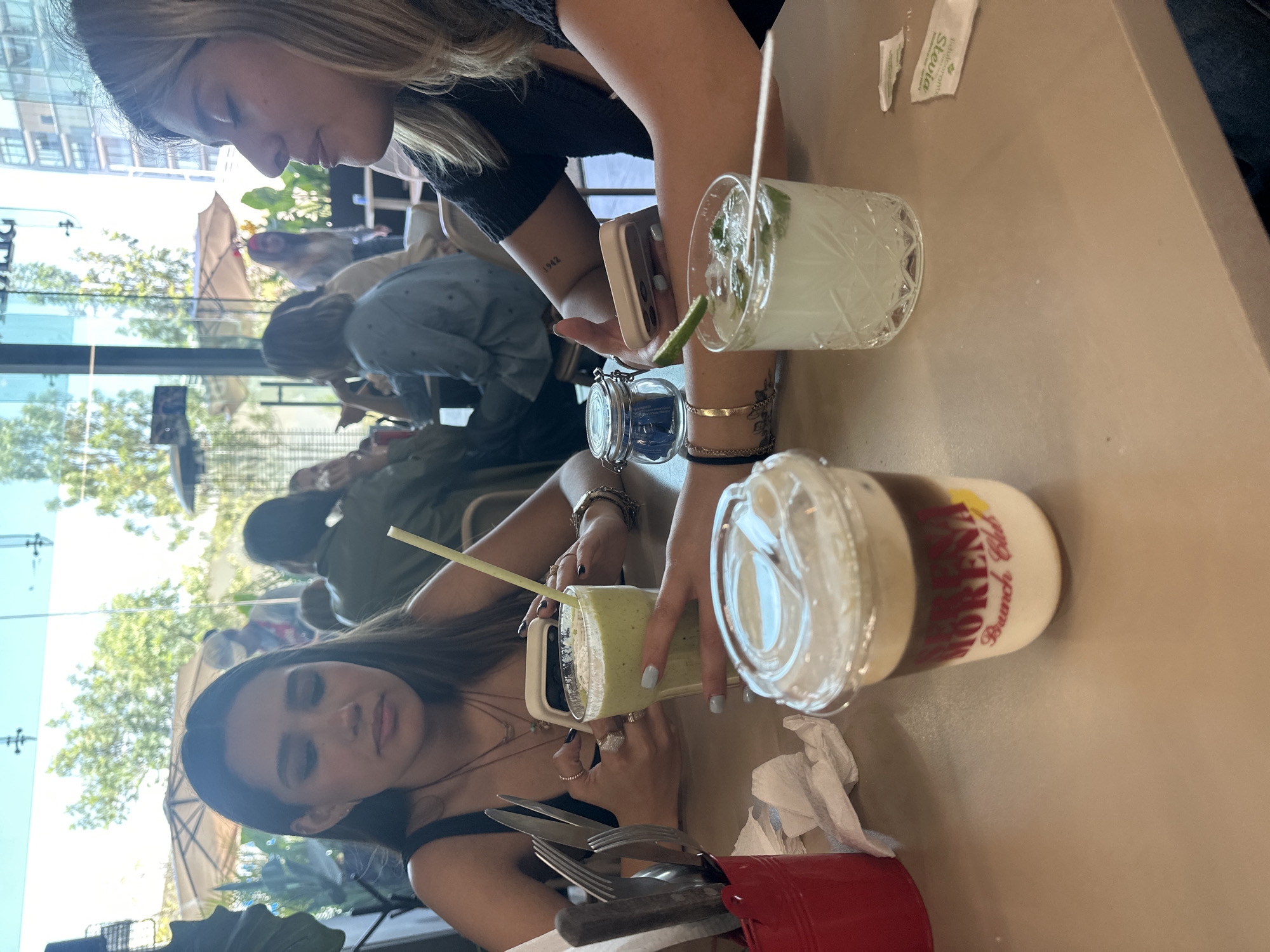 Diners gather at popular Puebla brunch spot Monday evening