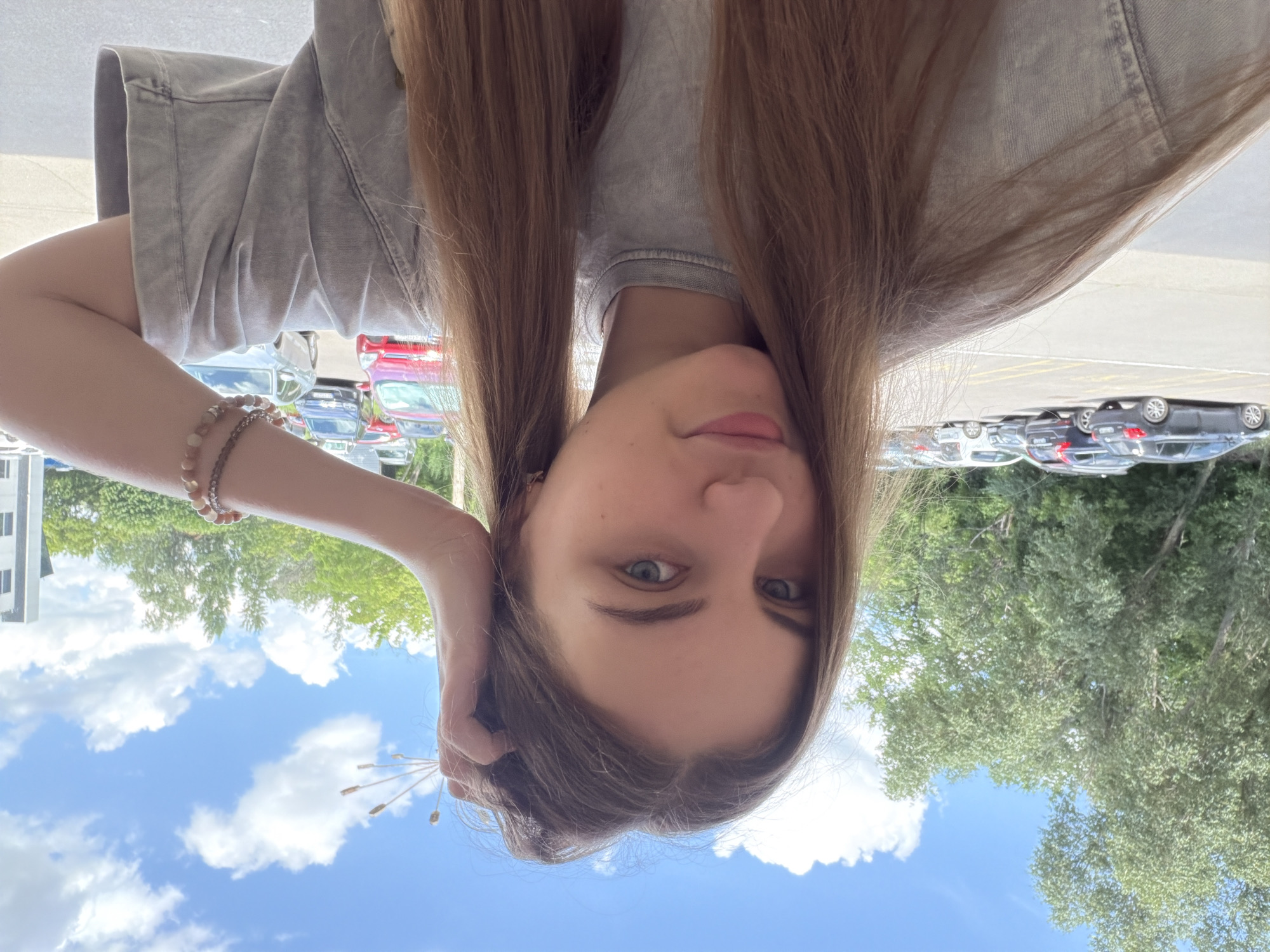 Sunny morning along the Dnipro riverfront, selfies and nature