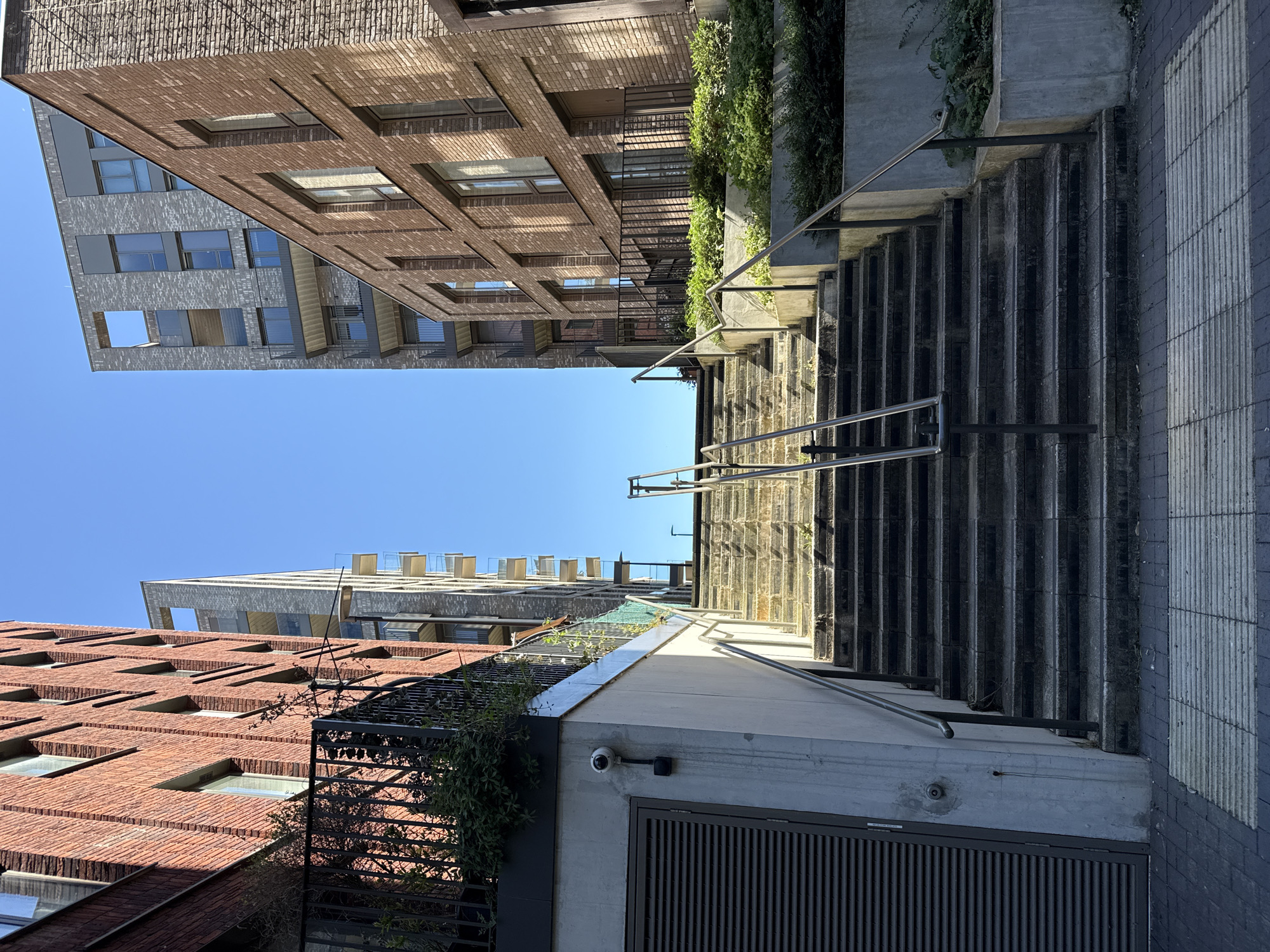 Urban staircase passage documented in Greater London