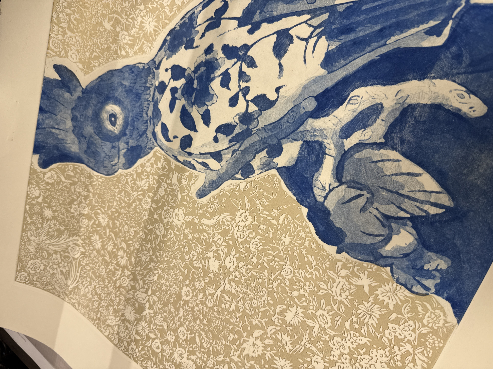 Decorative bird and floral artwork documented in Madrid