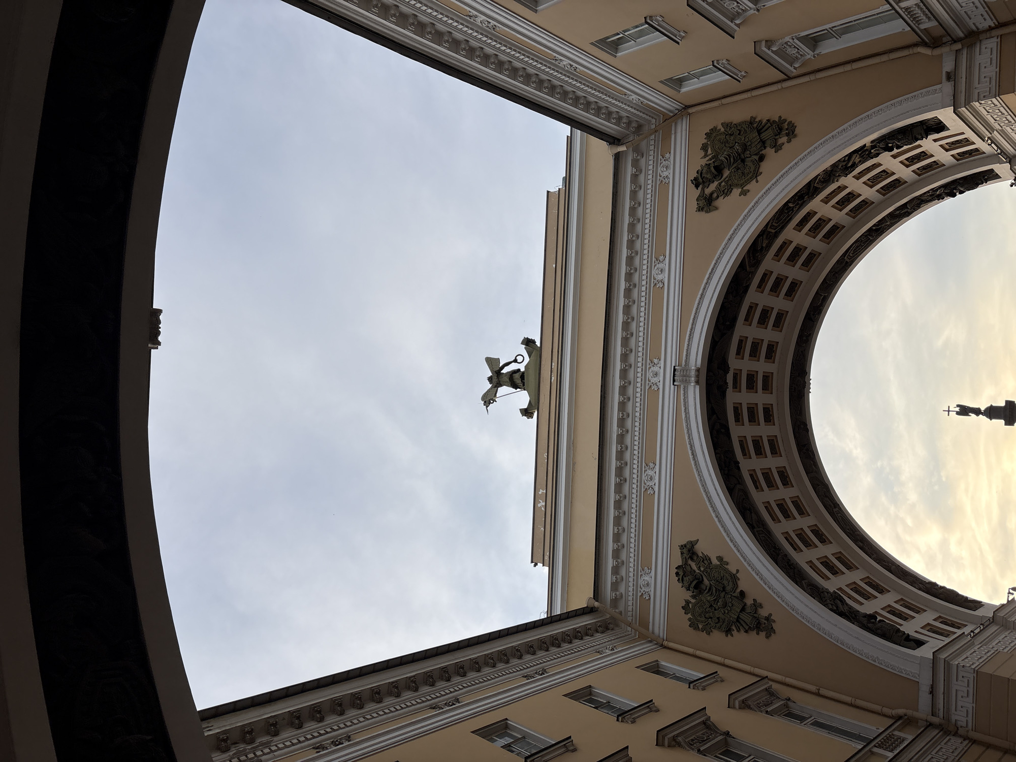 Palace Square and the General Staff Arch, Saint Petersburg at dusk