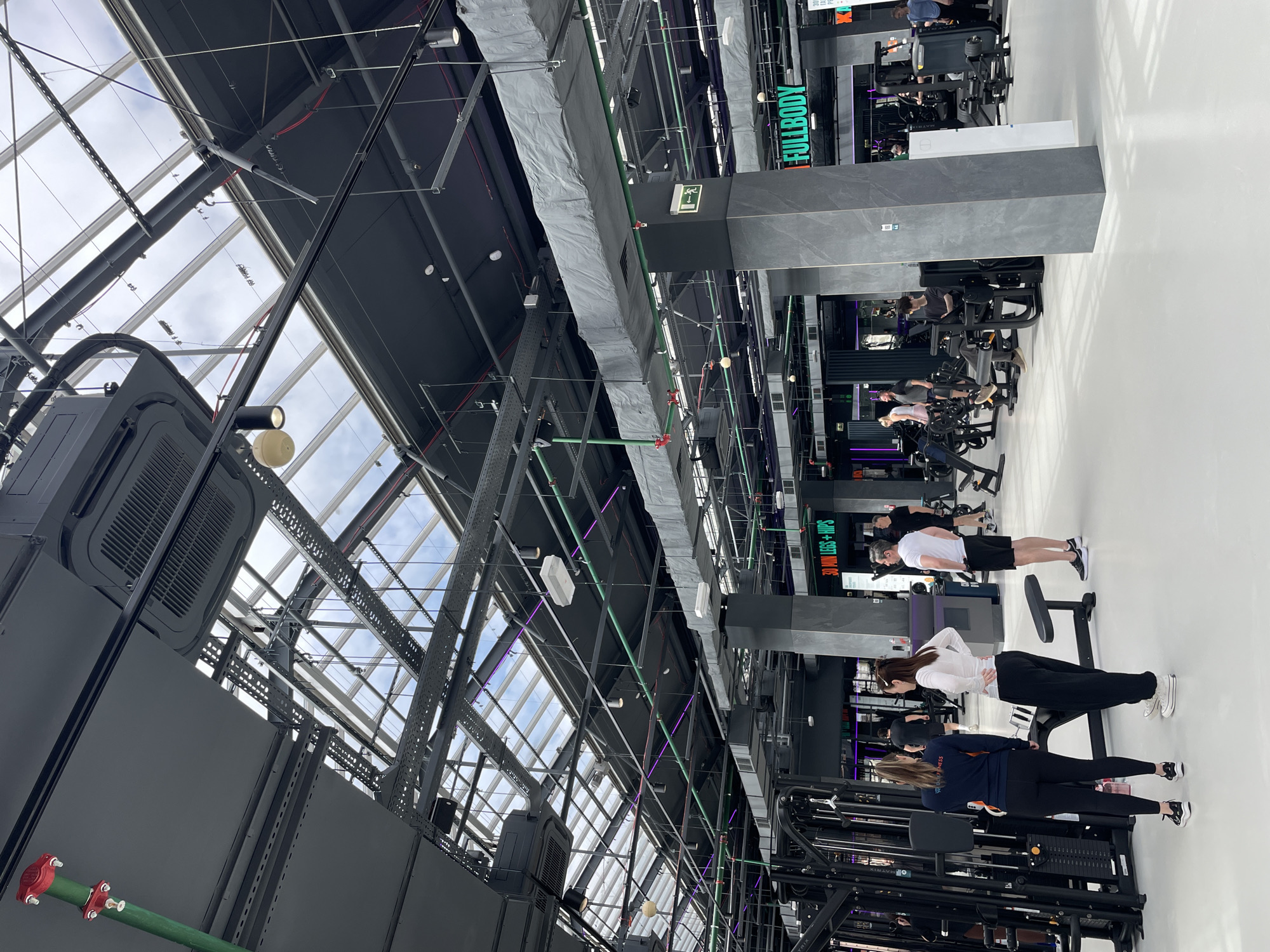Morning workout session documented at Kazan fitness center