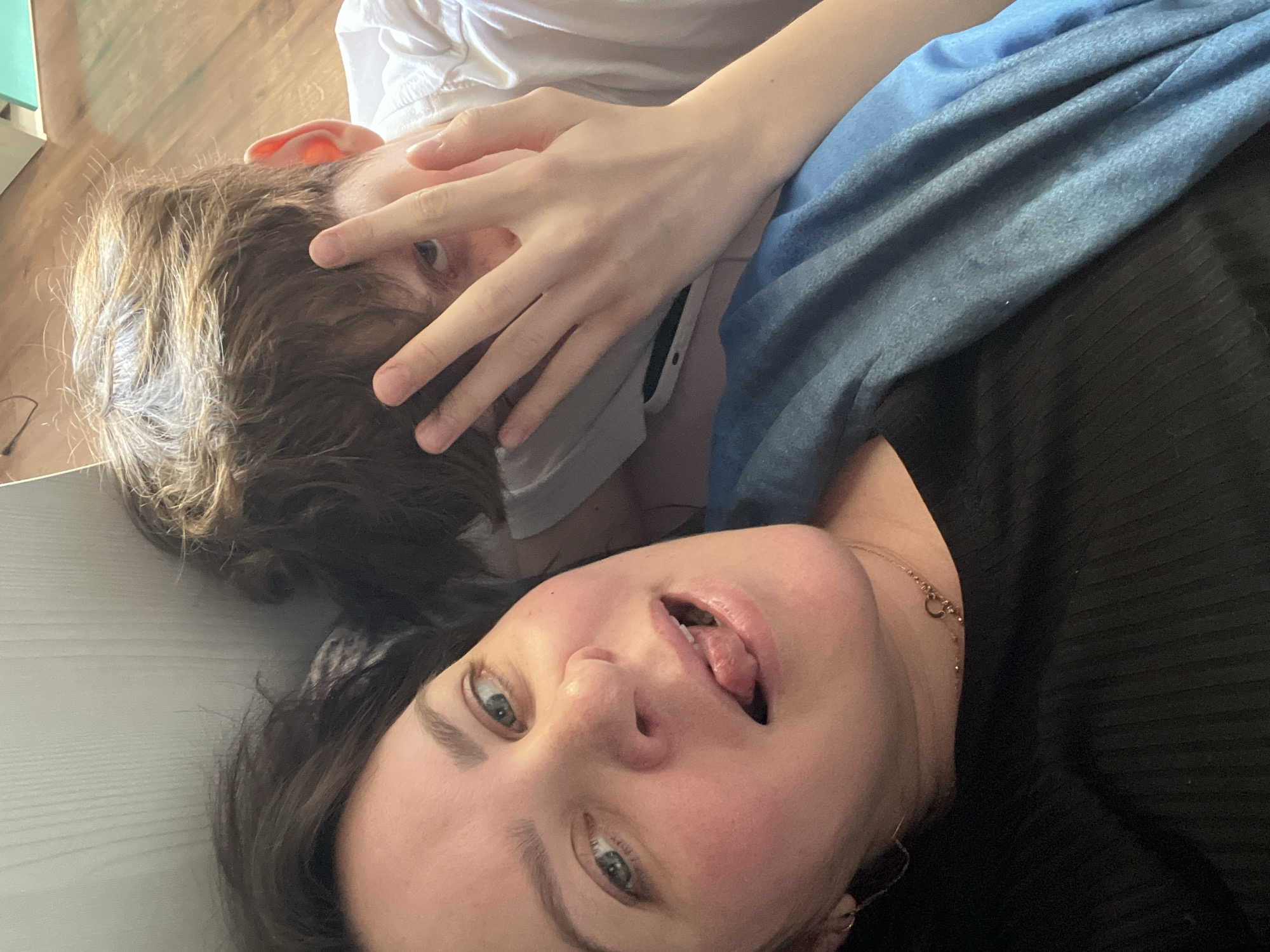 Sunday morning domestic life documented in Noviy, Russia