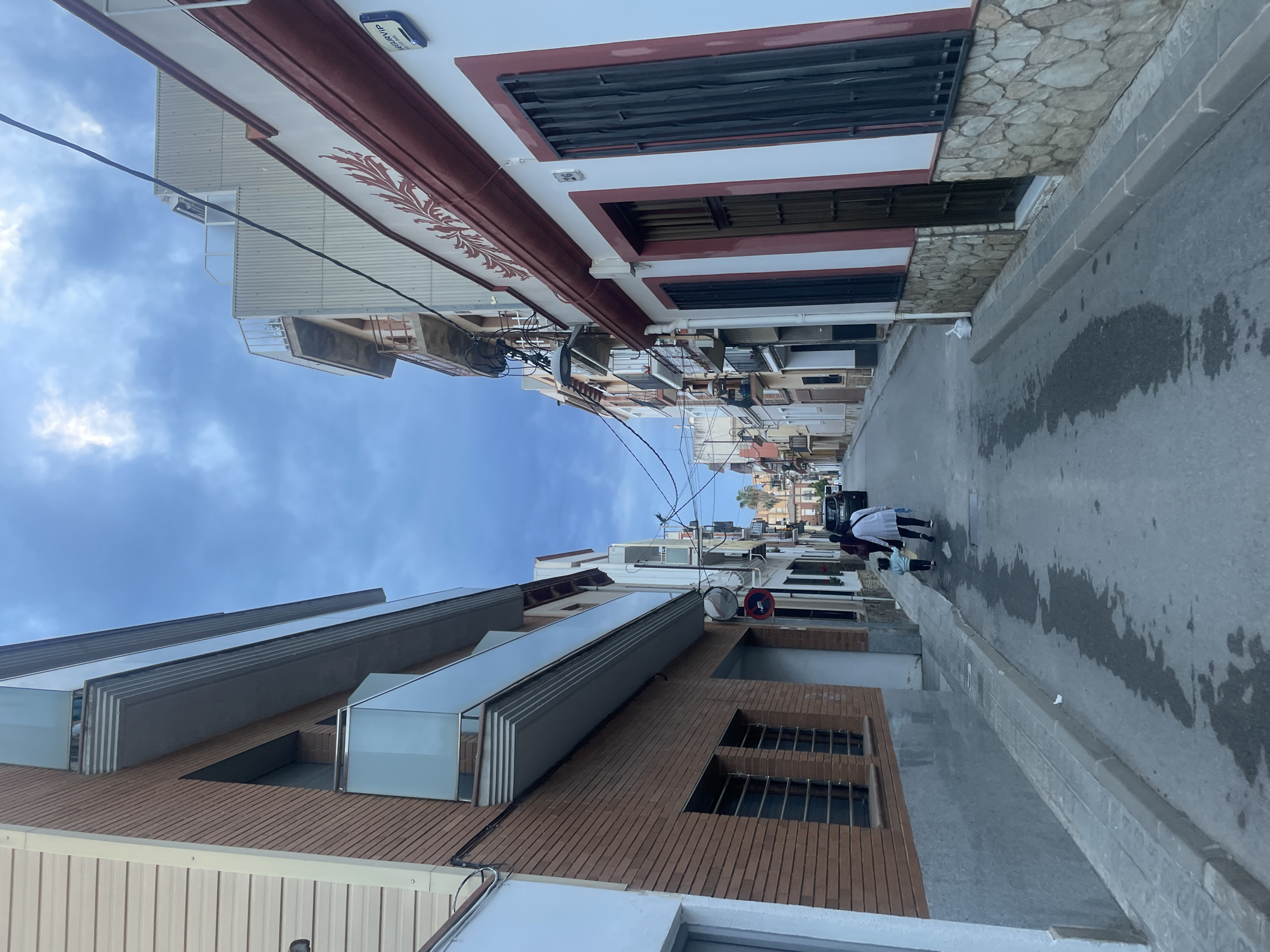 Evening moments documented across Canet de Mar streets